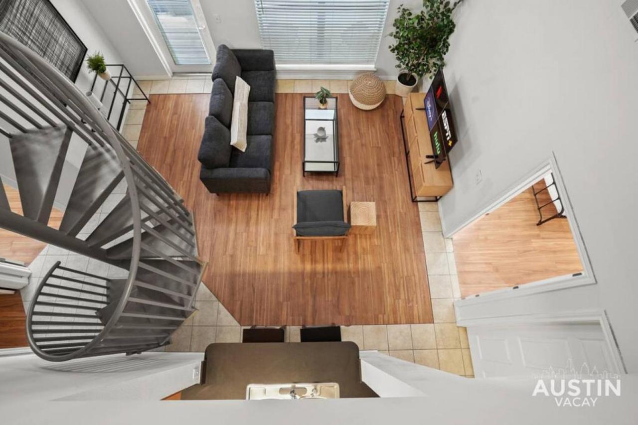 Prime Location Modern Comfort Sleeps Up To 16 Austin