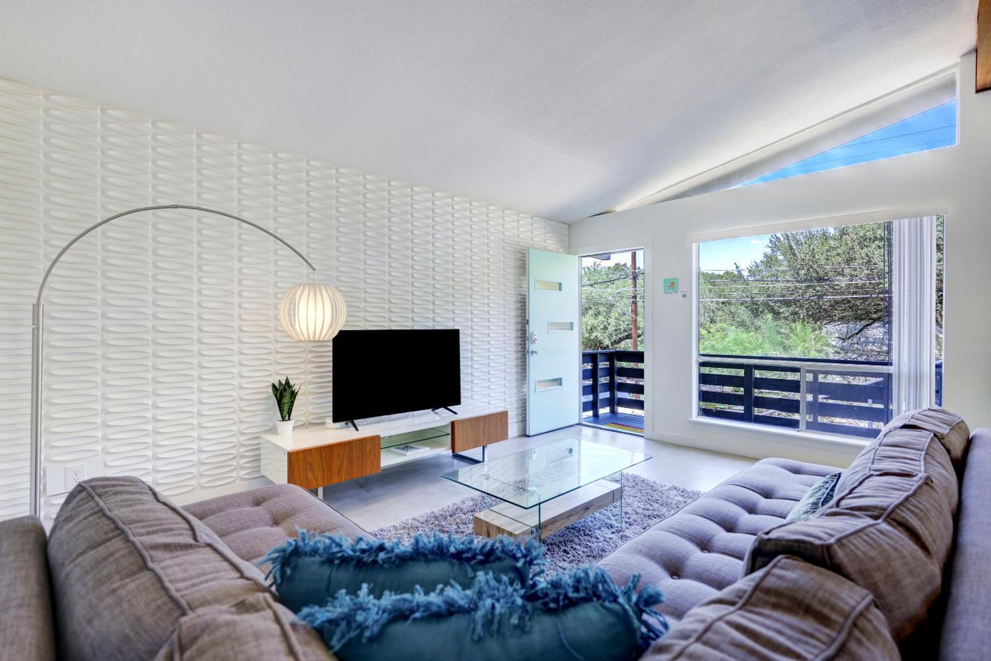 Holiday home Cheery Modern Retreat Near Soco & Downtown By Lodgewell Austin