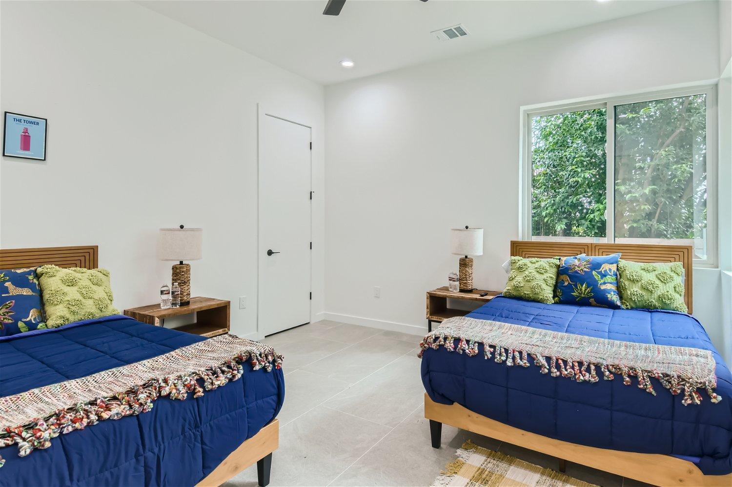 7 Bdrm Compound Near Dt Perfect For Sxsw New Pool March 2025