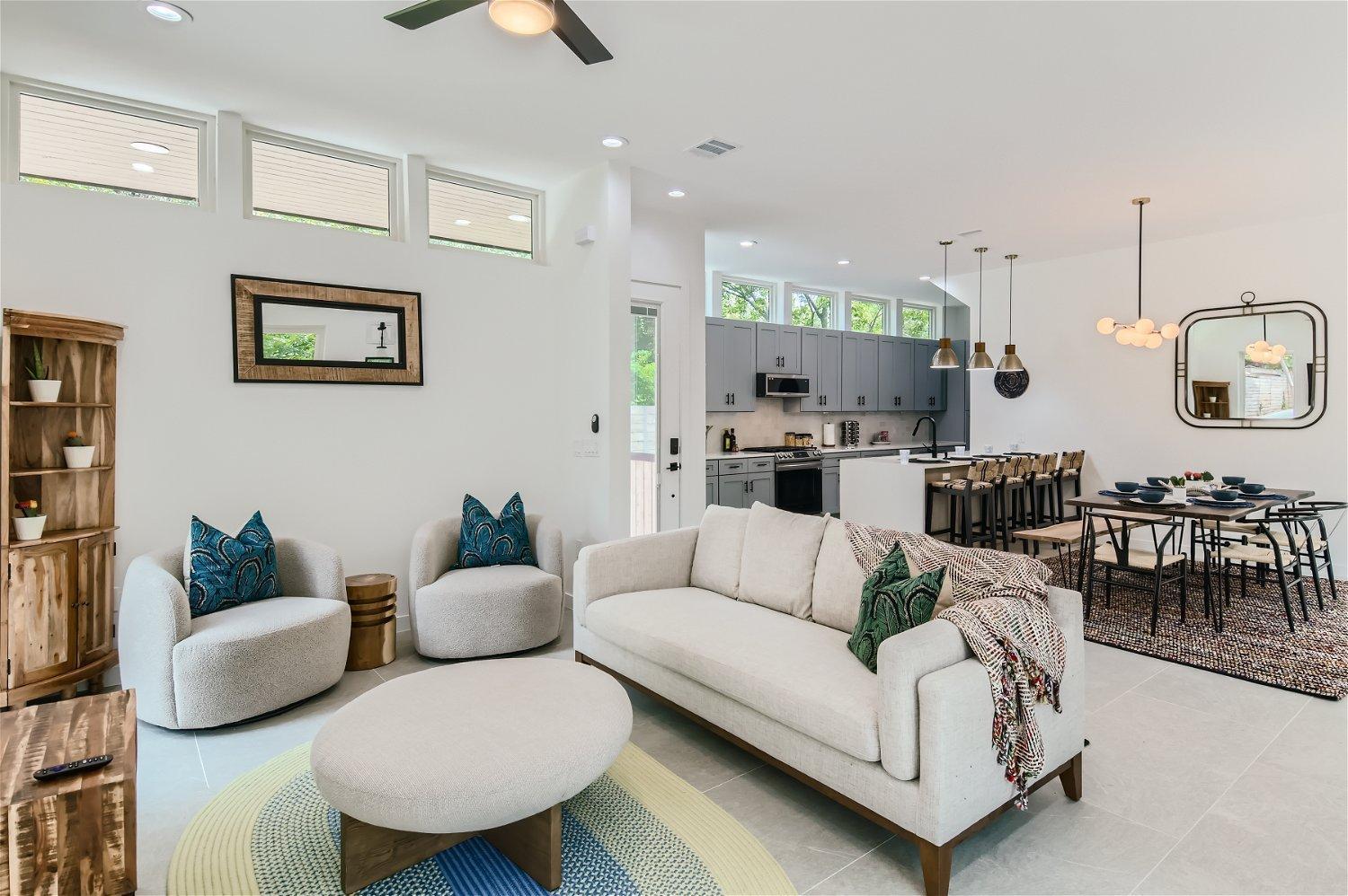 7 Bdrm Compound Near Dt Perfect For Sxsw New Pool March 2025 *