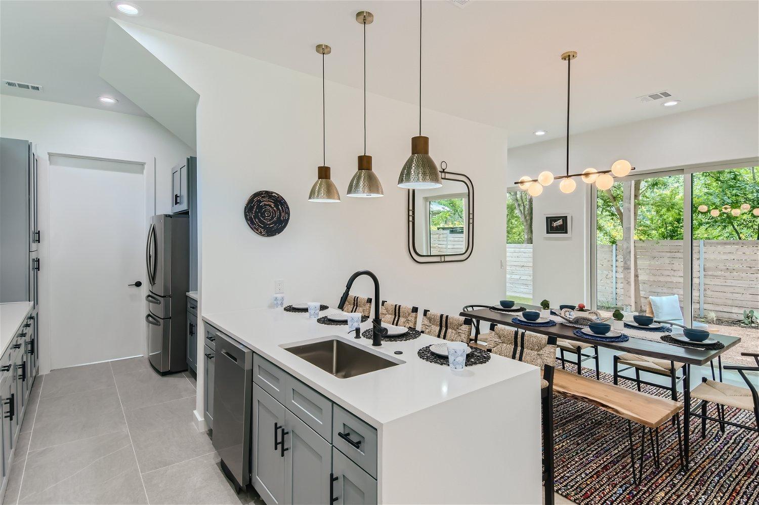 7 Bdrm Compound Near Dt Perfect For Sxsw New Pool March 2025 * Austin