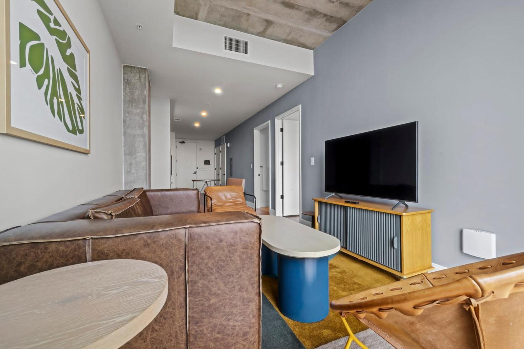 Modern 1br On Rainey St With Pool And Views *
