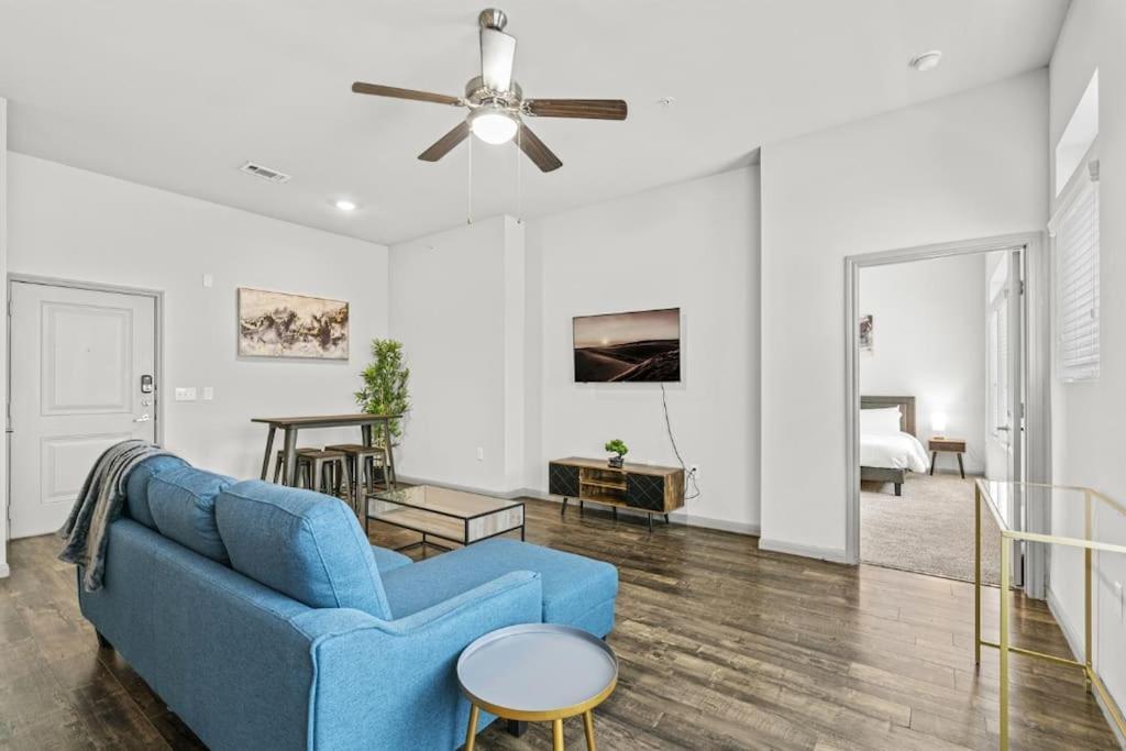 Apartment Luxury 2br 2b With Pool & Free Parking Austin