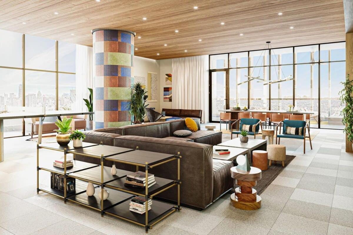 Holiday home Modern 1br On Rainey St With Pool And Views Austin