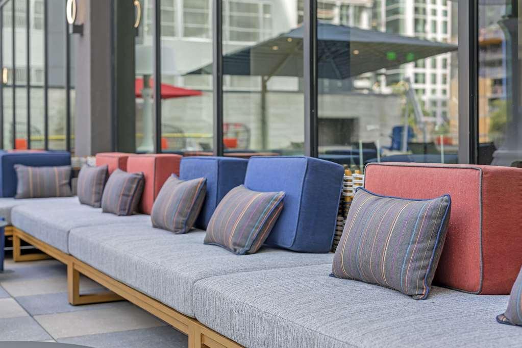 Hotel Cambria Downtown *