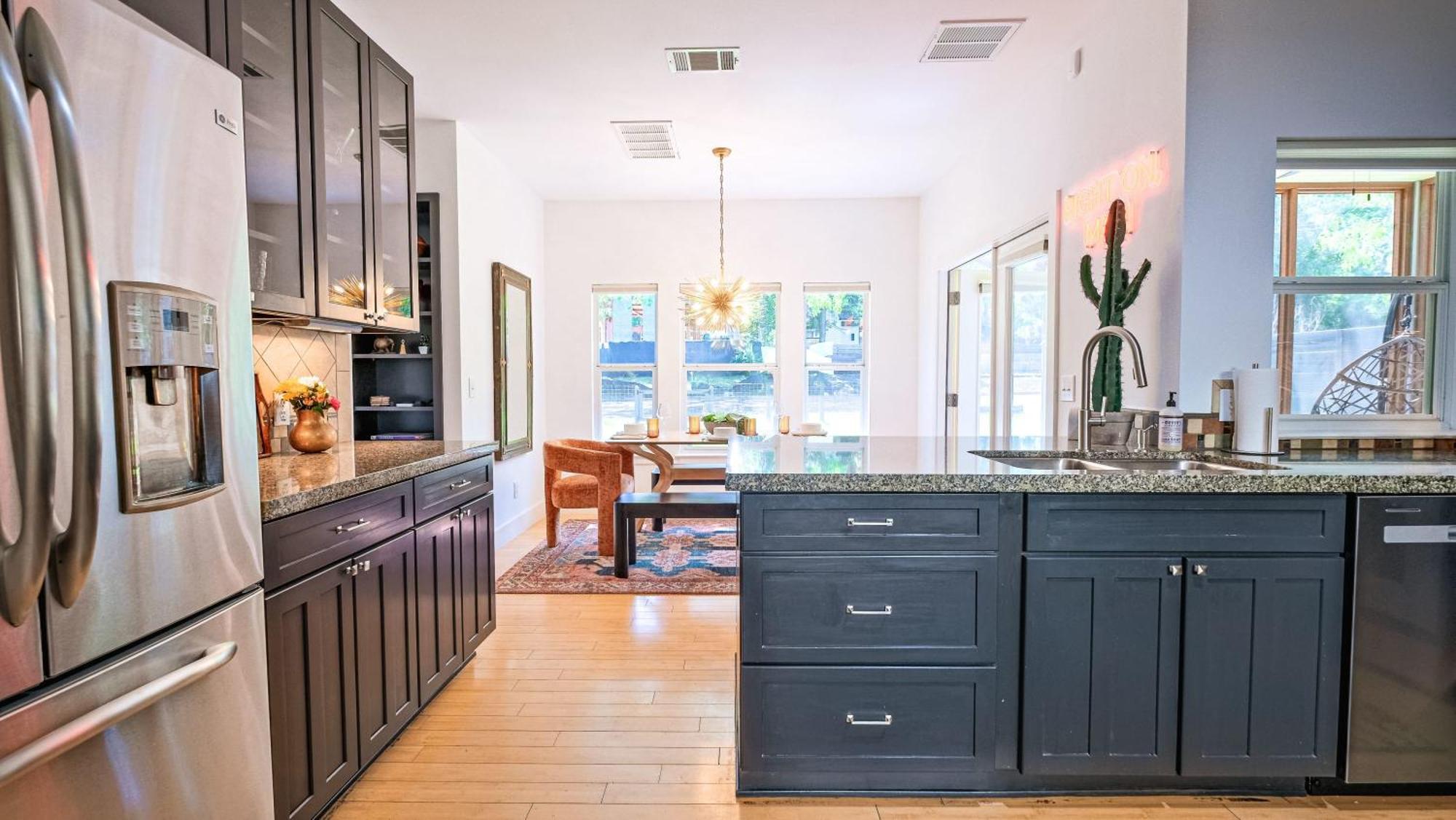 Holiday home Hacienda Soco - Fire Pit & 3 Min Walk To Soco Austin