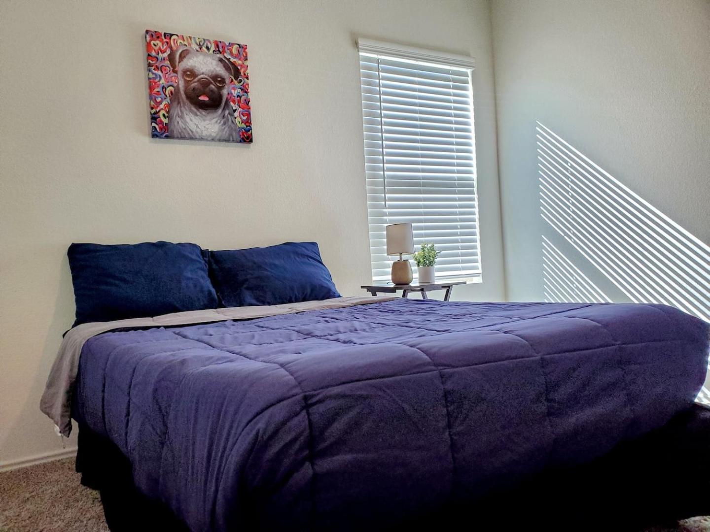 Holiday home Contemporary Near Downtown & Airport *