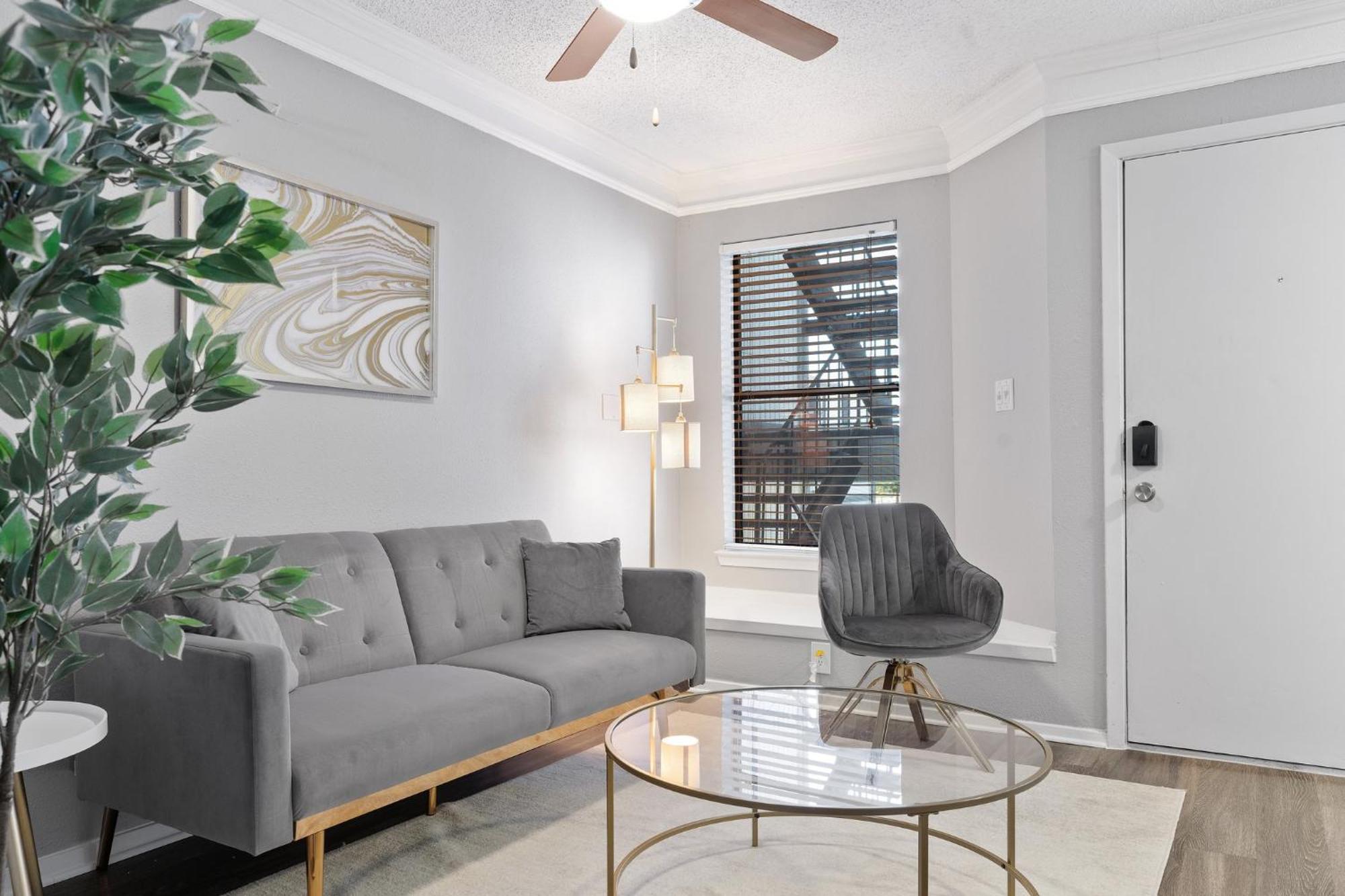 Apartment Fascinating Modern Luxe 1b In Pool Bbq *