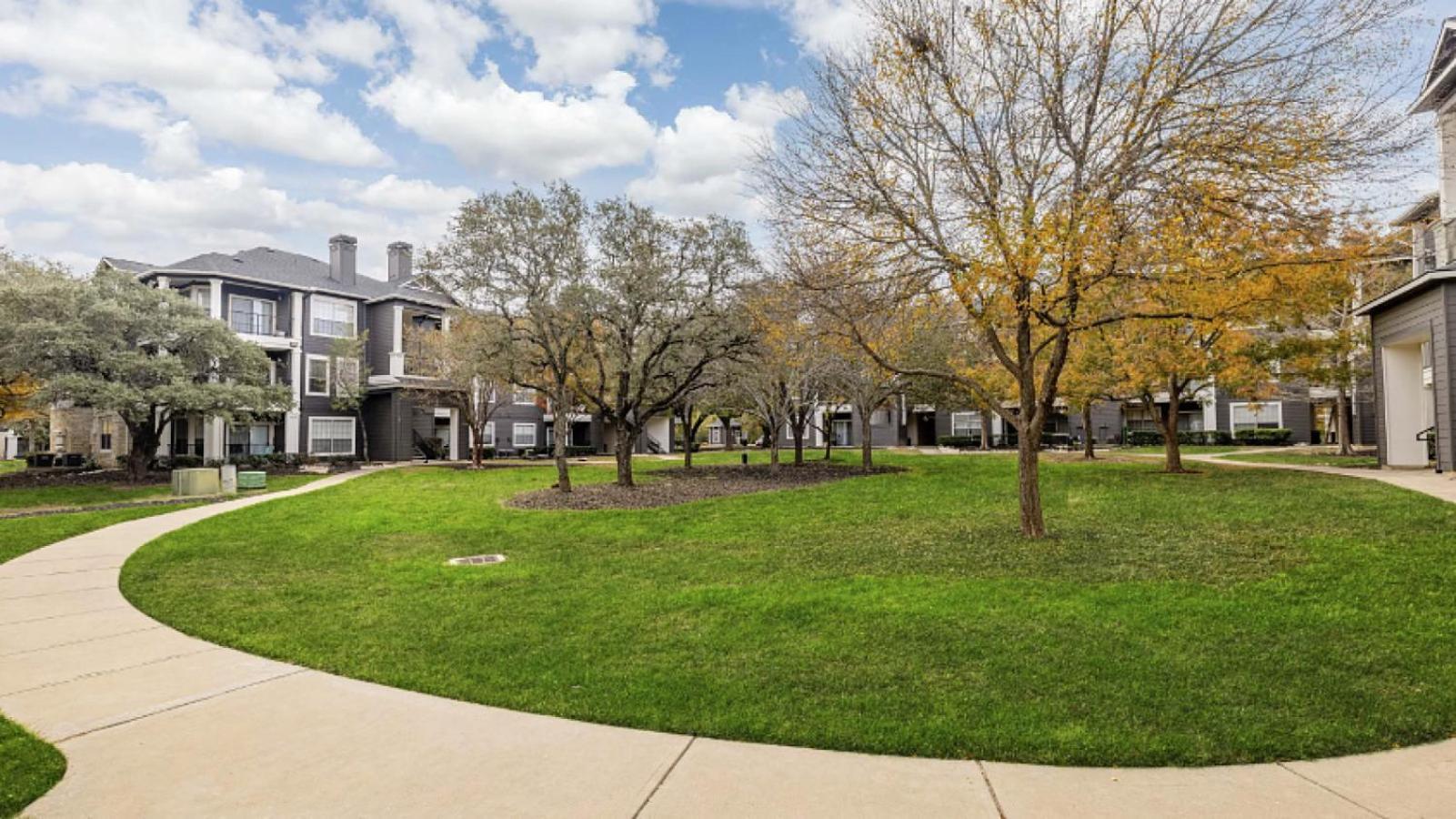 Apartment Landing At Preserve At Rolling Oaks - 1 Bedroom In Rolling Oaks *
