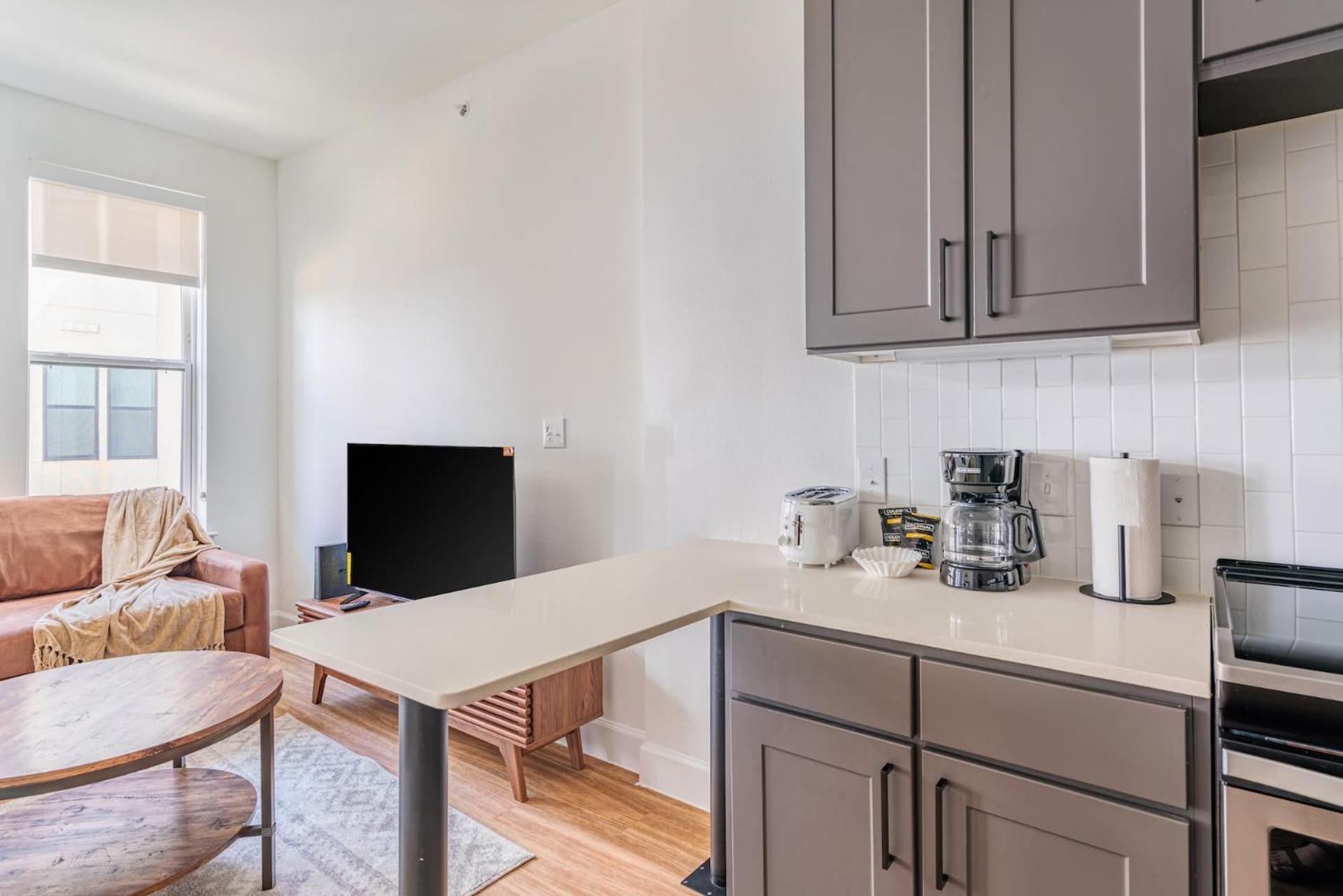 Downtown With Pool And Trail Access * Austin