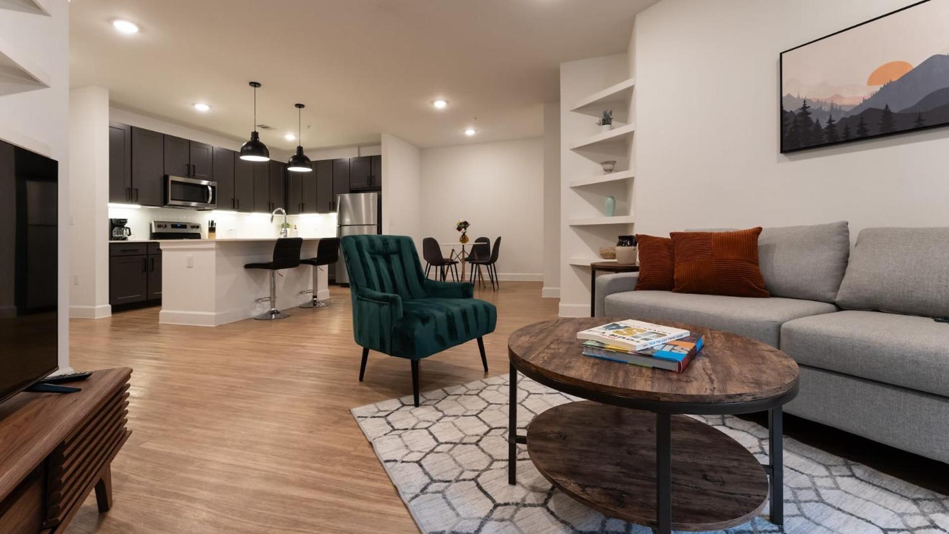 Apartment Downtown With Pool And Trail Access Austin