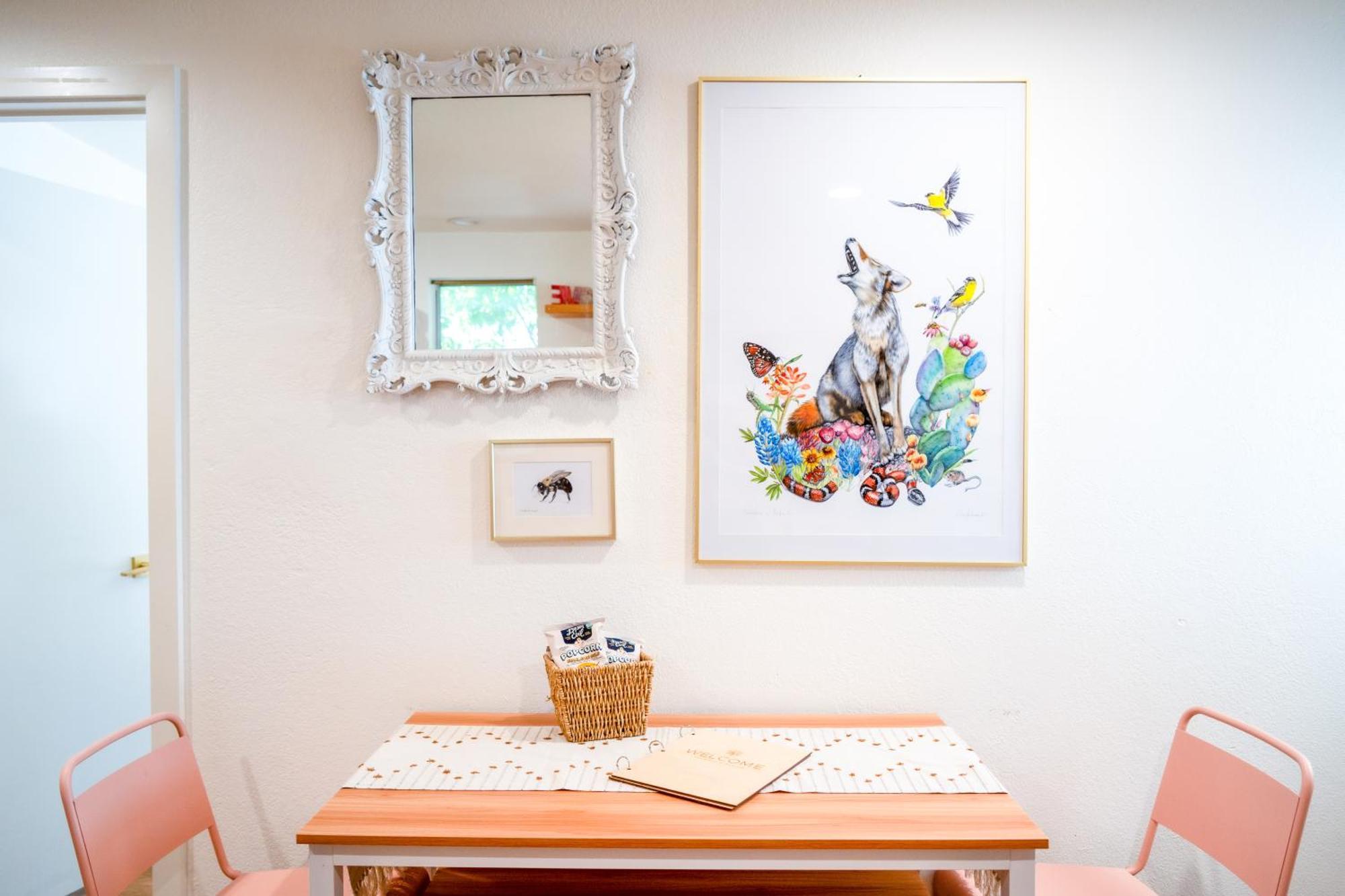 Holiday home Stylish, Artsy Eastside Austin
