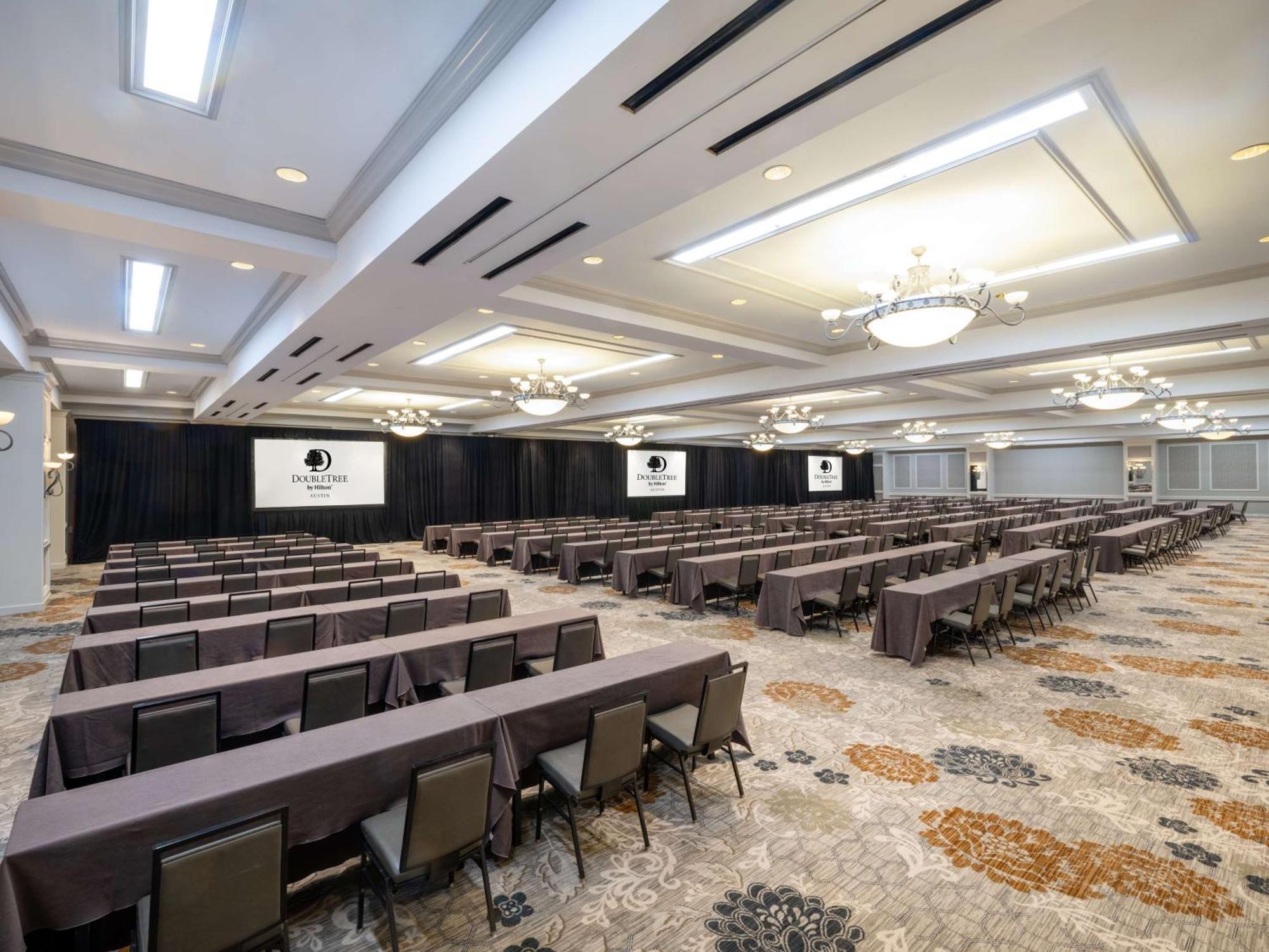 Doubletree By Hilton Austin