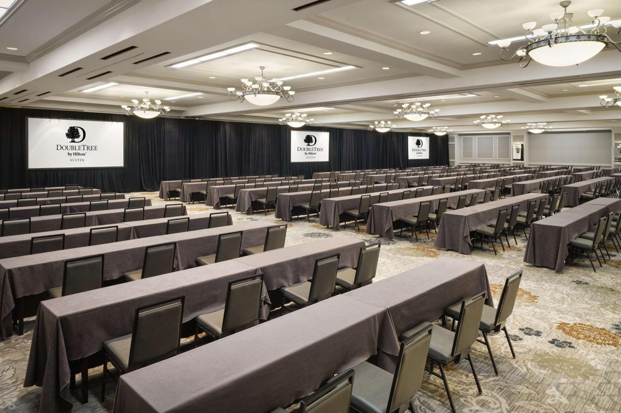 Doubletree By Hilton Hotel