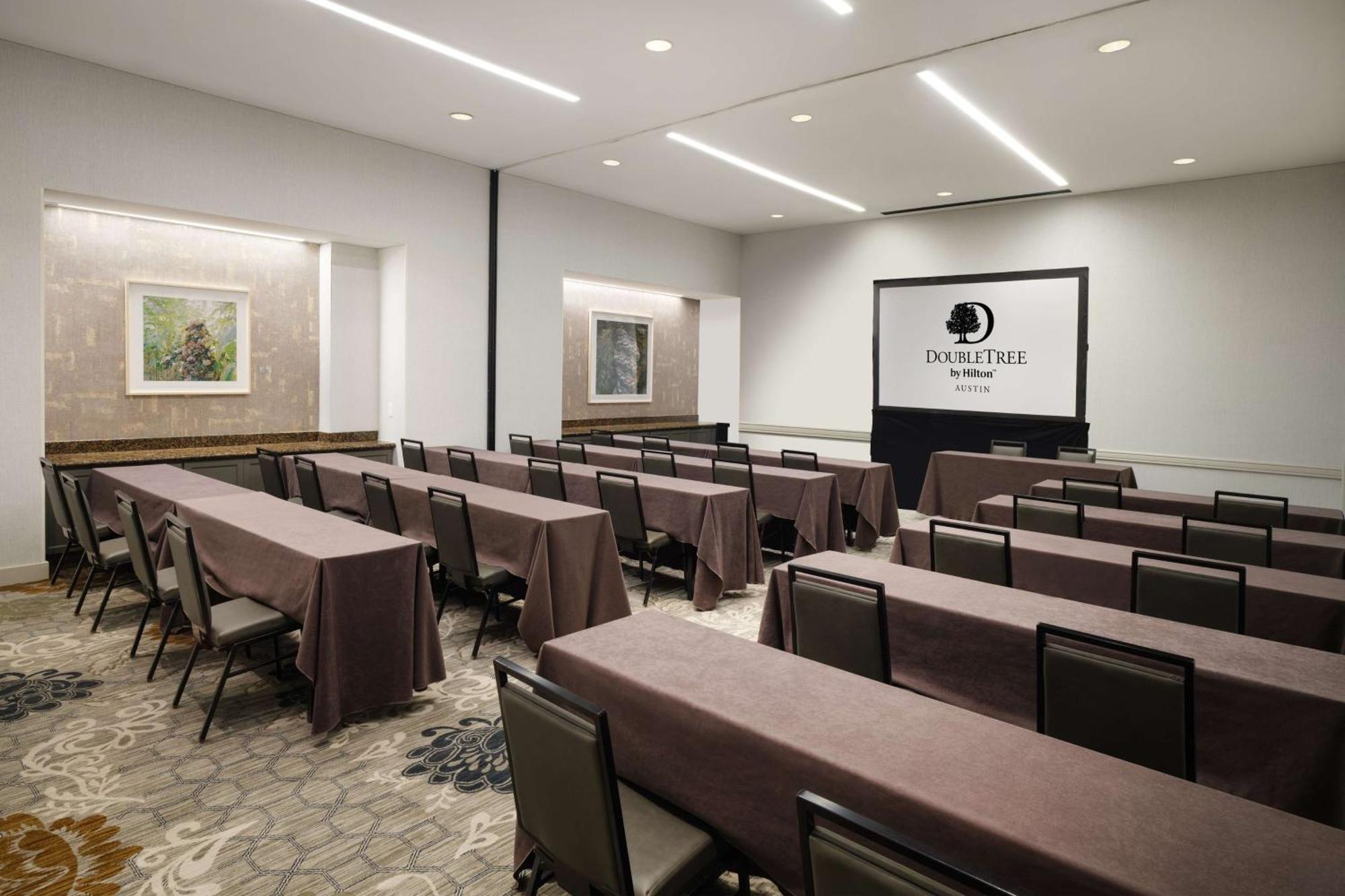 Doubletree By Hilton Hotel 3*
