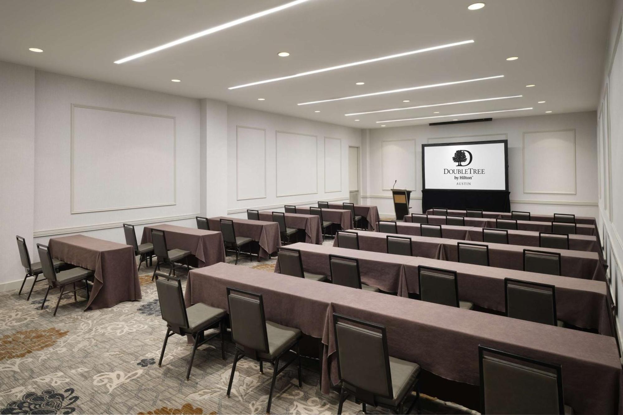 Hotel Doubletree By Hilton 3*