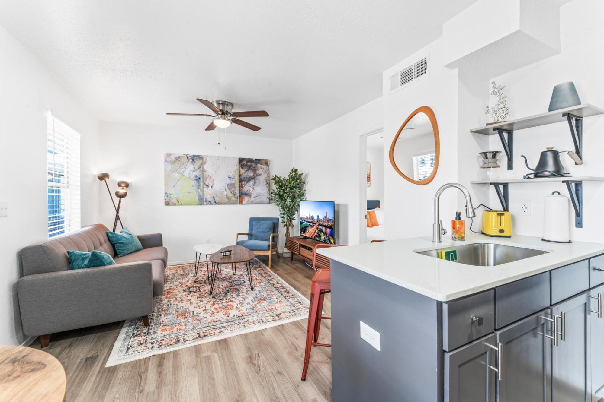 Apartment Prime East Downtown 1br Cozy Next To Bars And Restaurants *