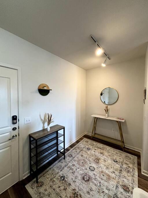 Domain Luxe Apartment *