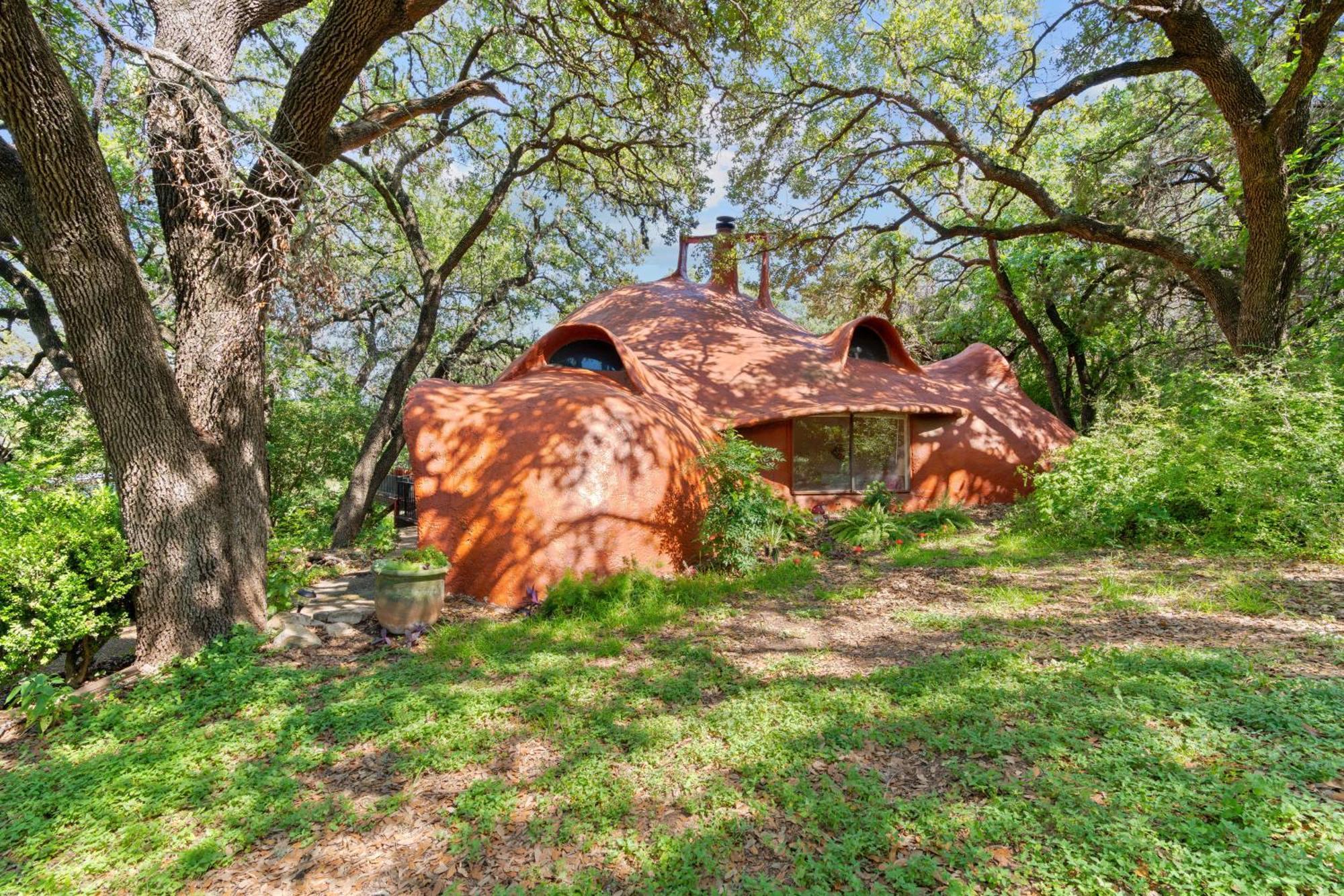 Holiday home Magical Hobbit House Austin