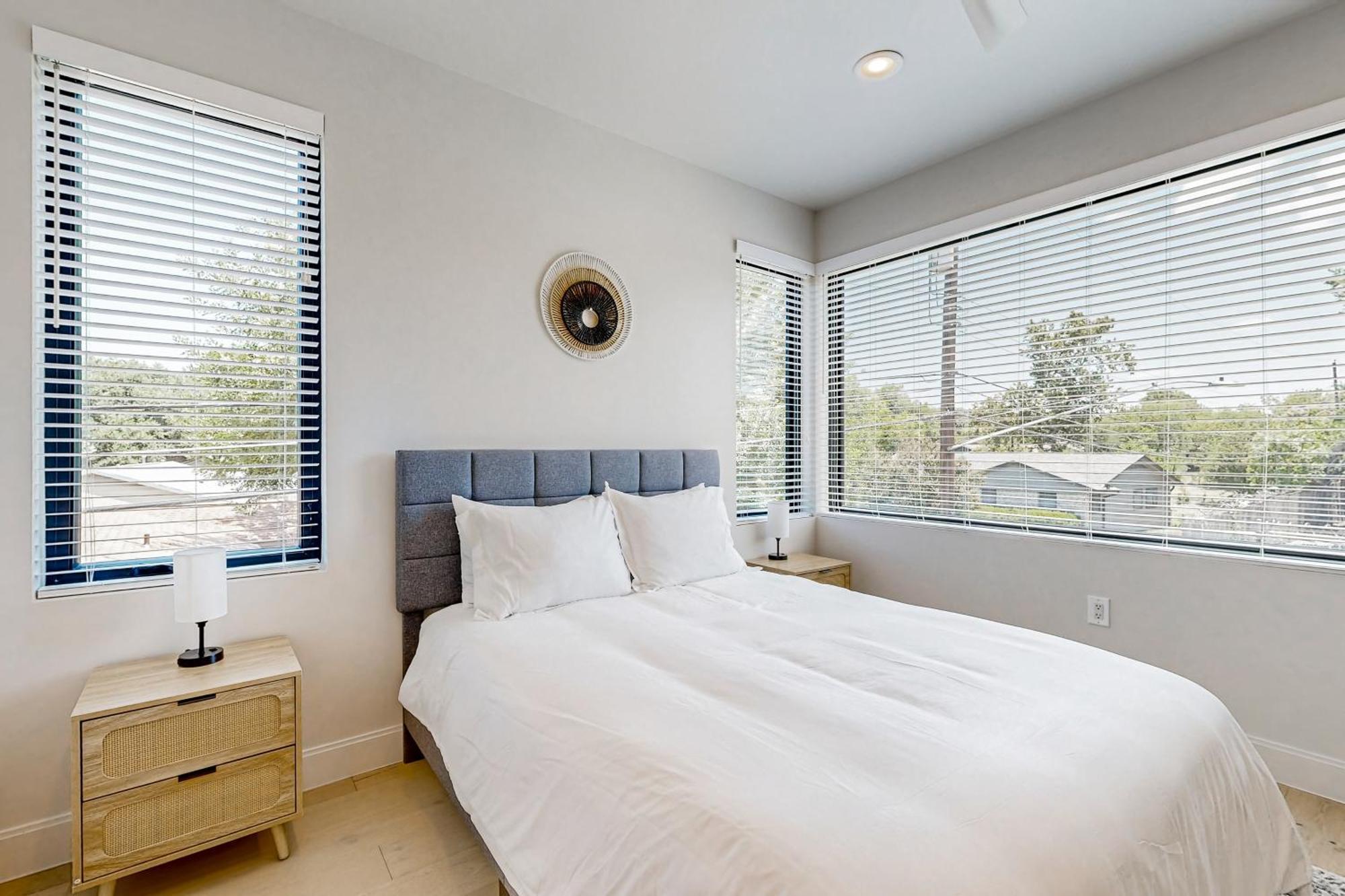 The Isabelle's - Units A & B Holiday home