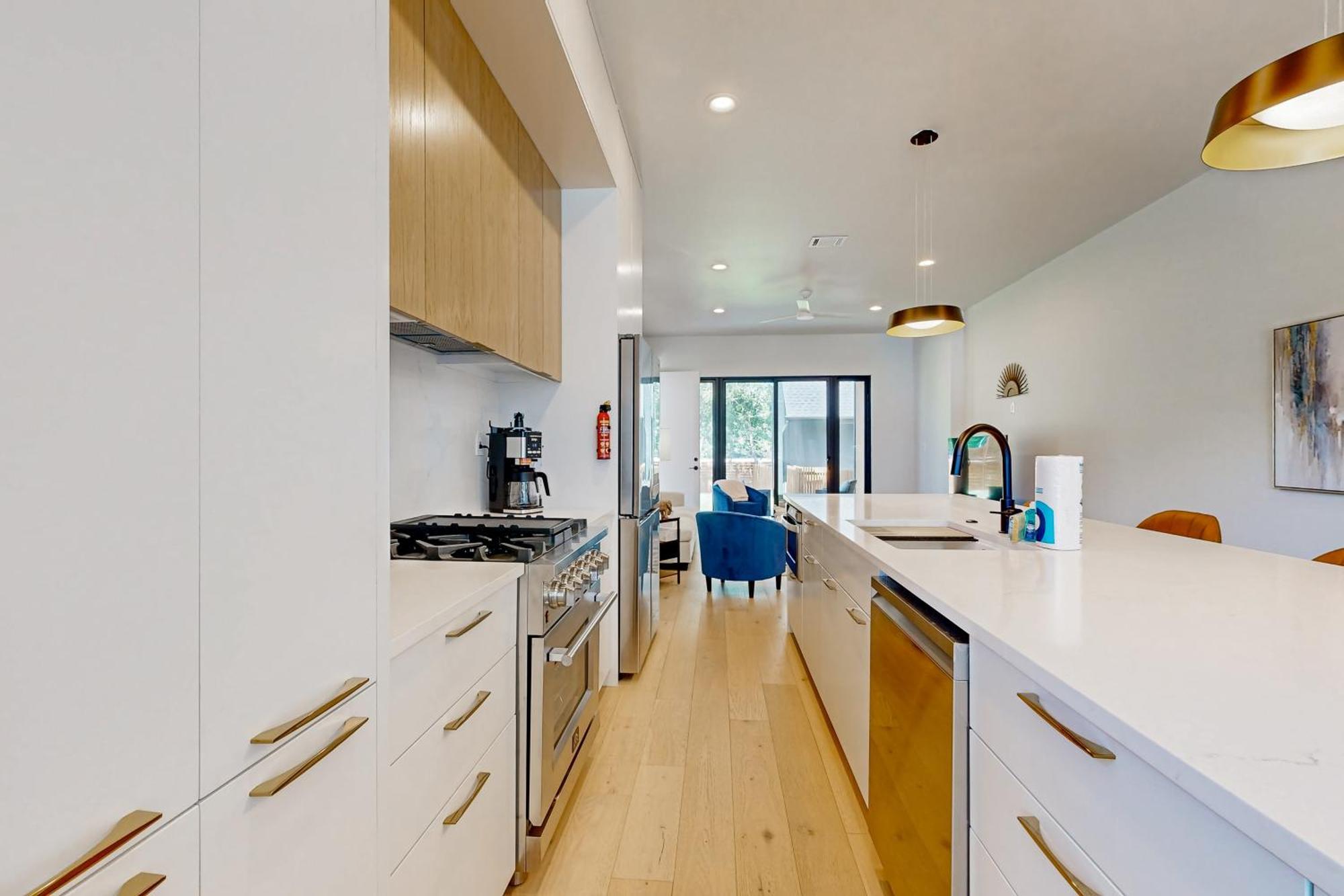 The Isabelle's - Units A & B Holiday home
