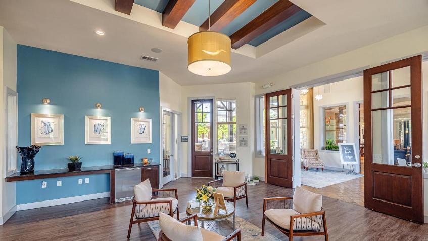 Landing At Bridge At Indigo - 2 Bedrooms In Avery Ranch Lakeline Apartment