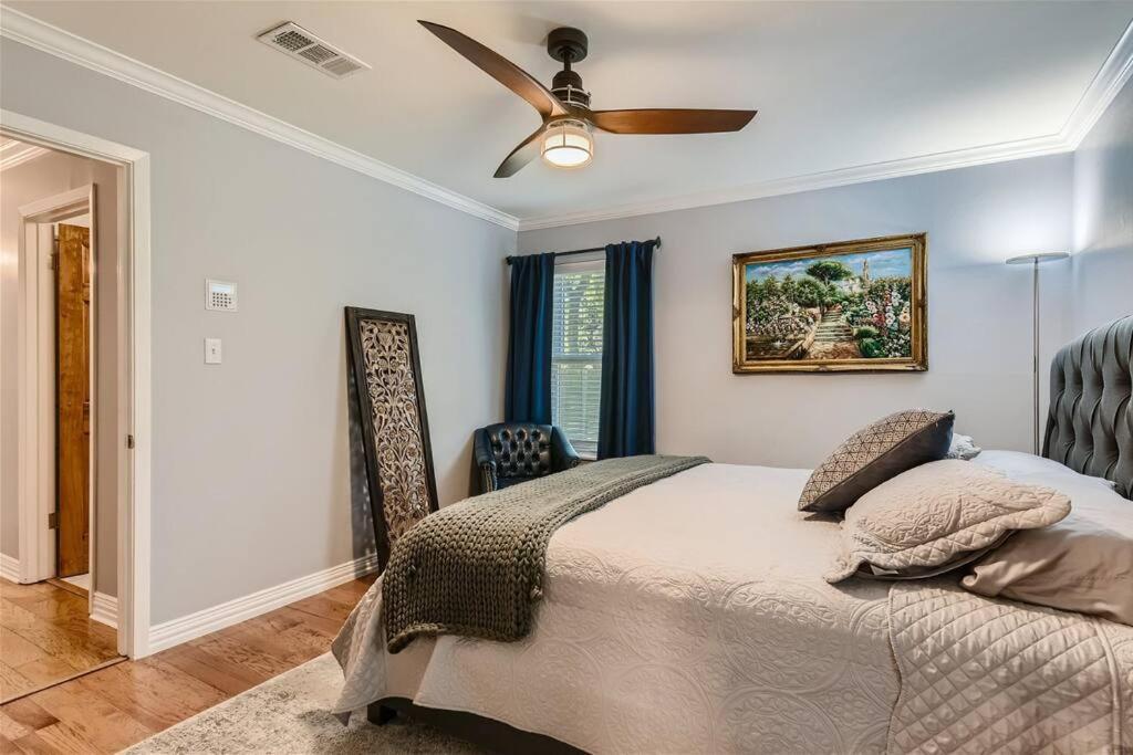 Charming 3 Bedroom With Easy Access To Dt Domain And Arboretum Holiday home
