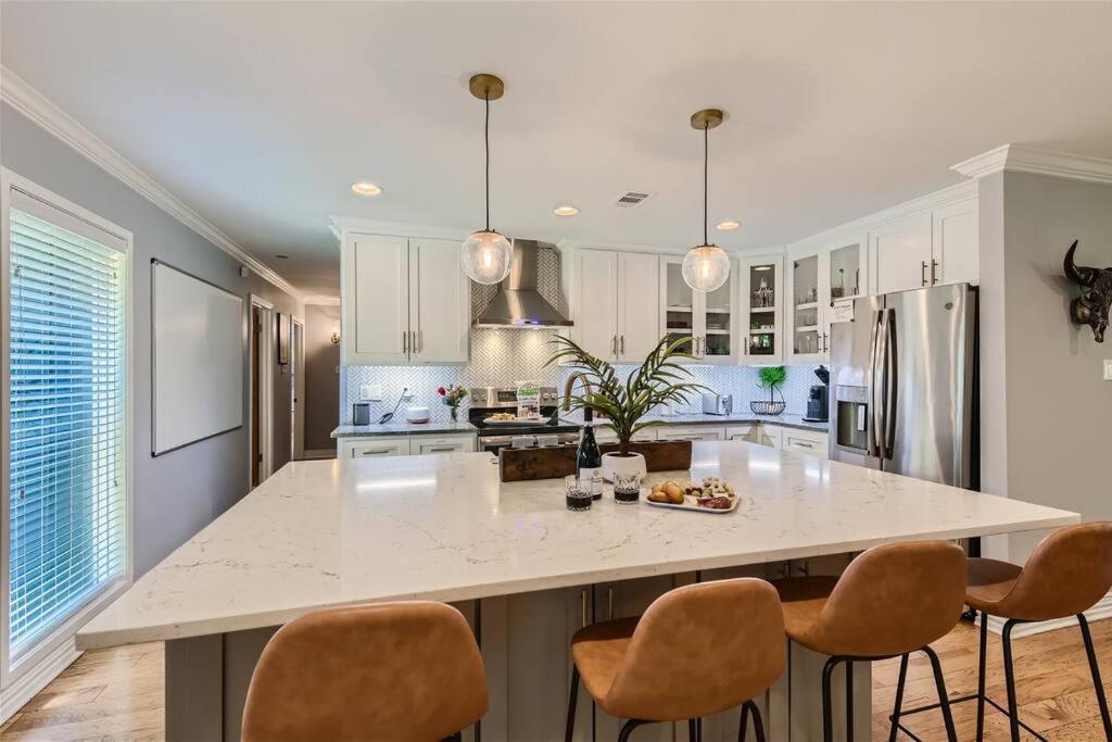 Holiday home Charming 3 Bedroom With Easy Access To Dt Domain And Arboretum Austin