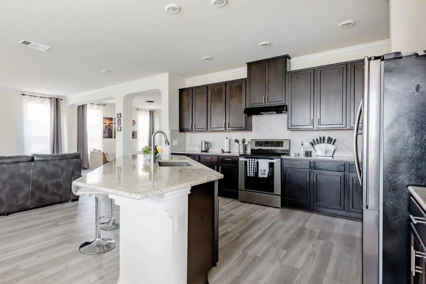 Luxury Near Mckinney Falls & Airport #3 * Austin