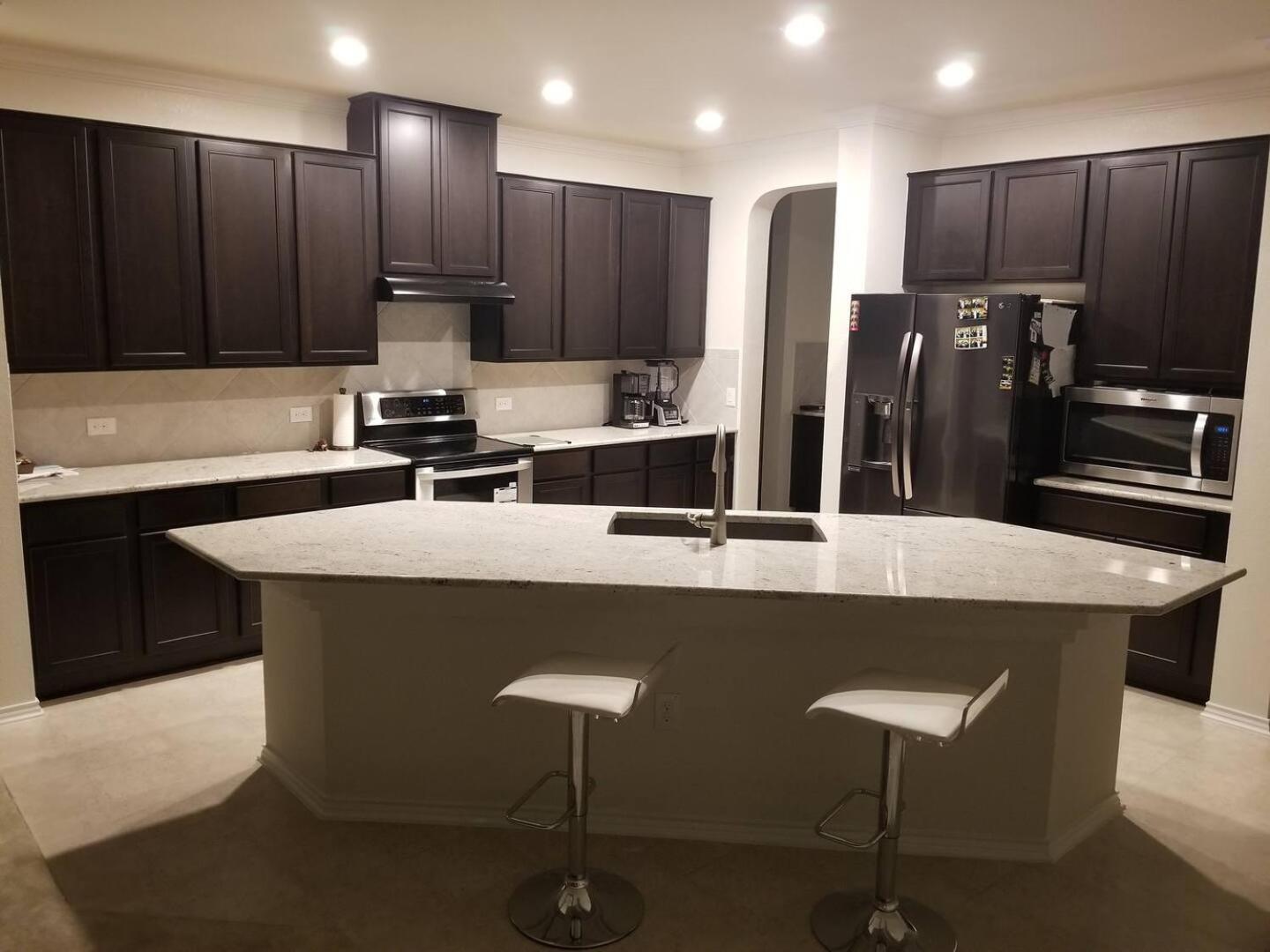 Holiday home Luxury Room #3 Near Mckinney Falls & Airport Austin