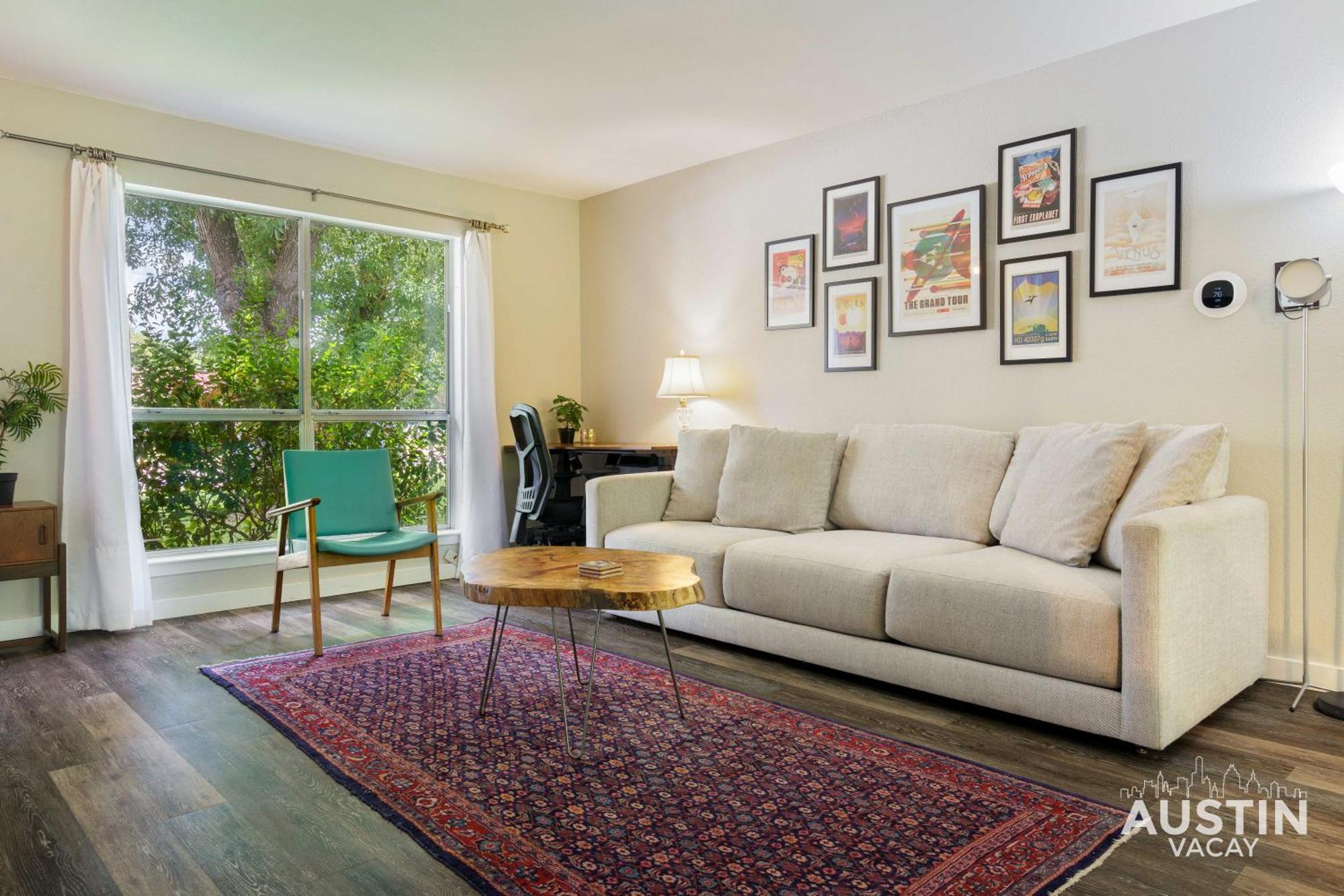 12 Min To Airport Spacious Backyard And Fire Pit Holiday home Austin