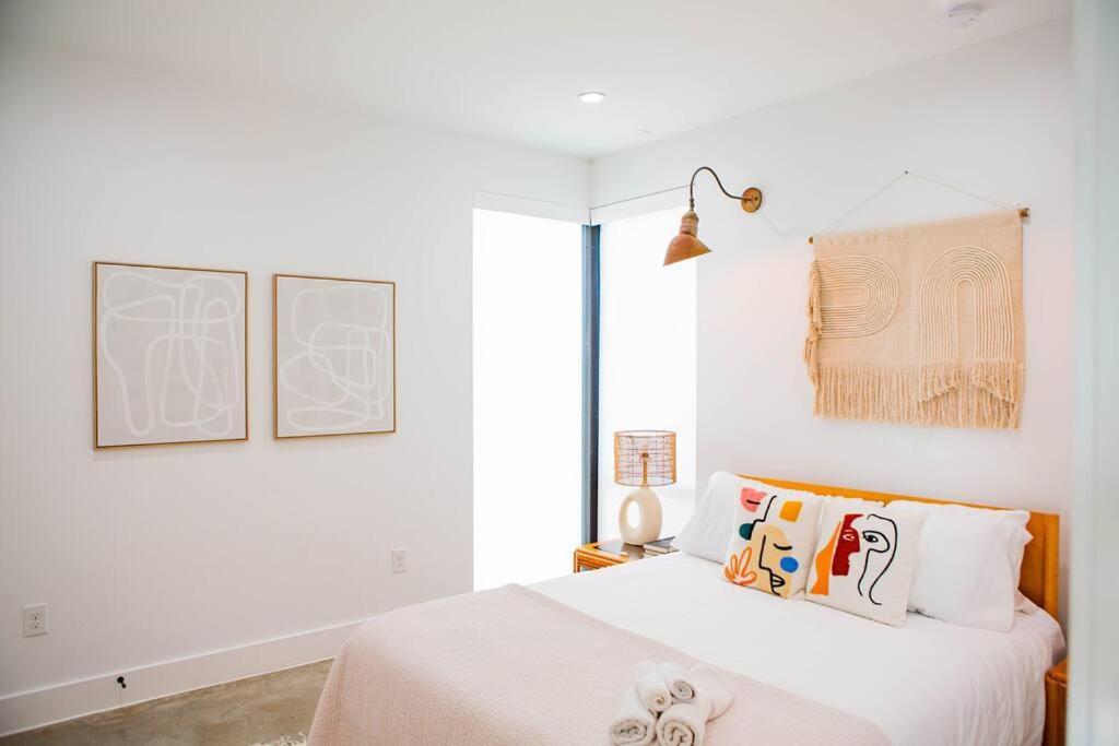 Rooftop Deck, Dt Views, Modern Eastside Oasis *