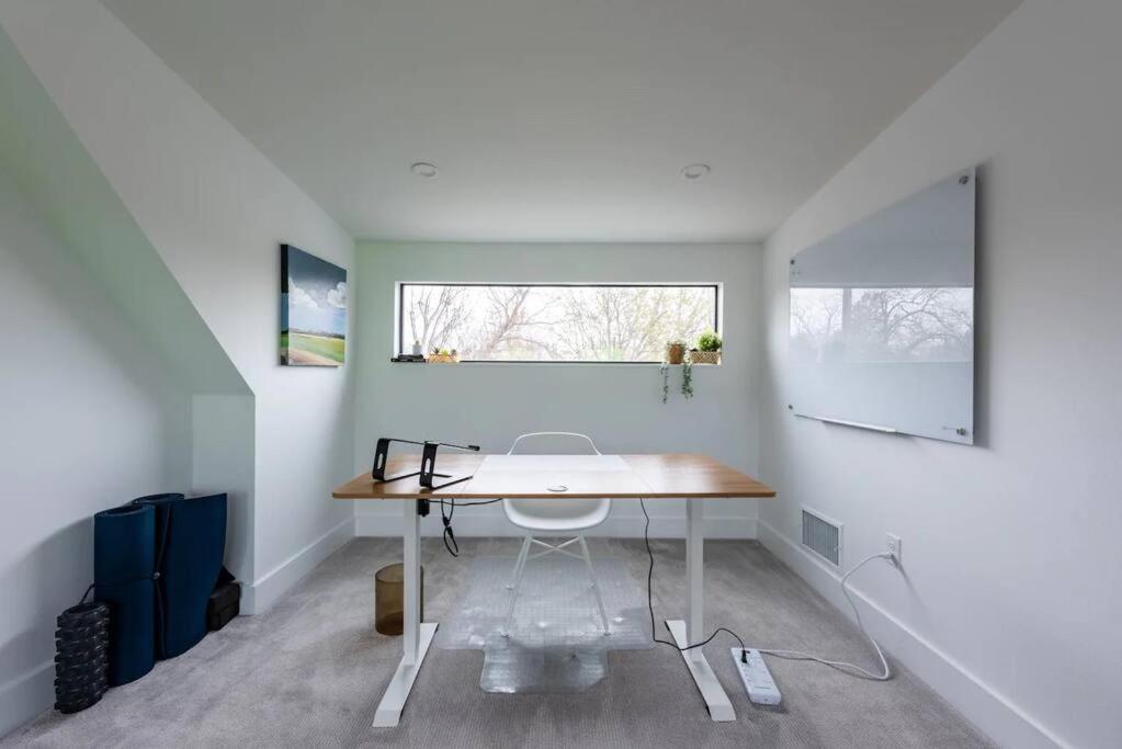 Rooftop Deck, Dt Views, Modern Eastside Oasis Villa