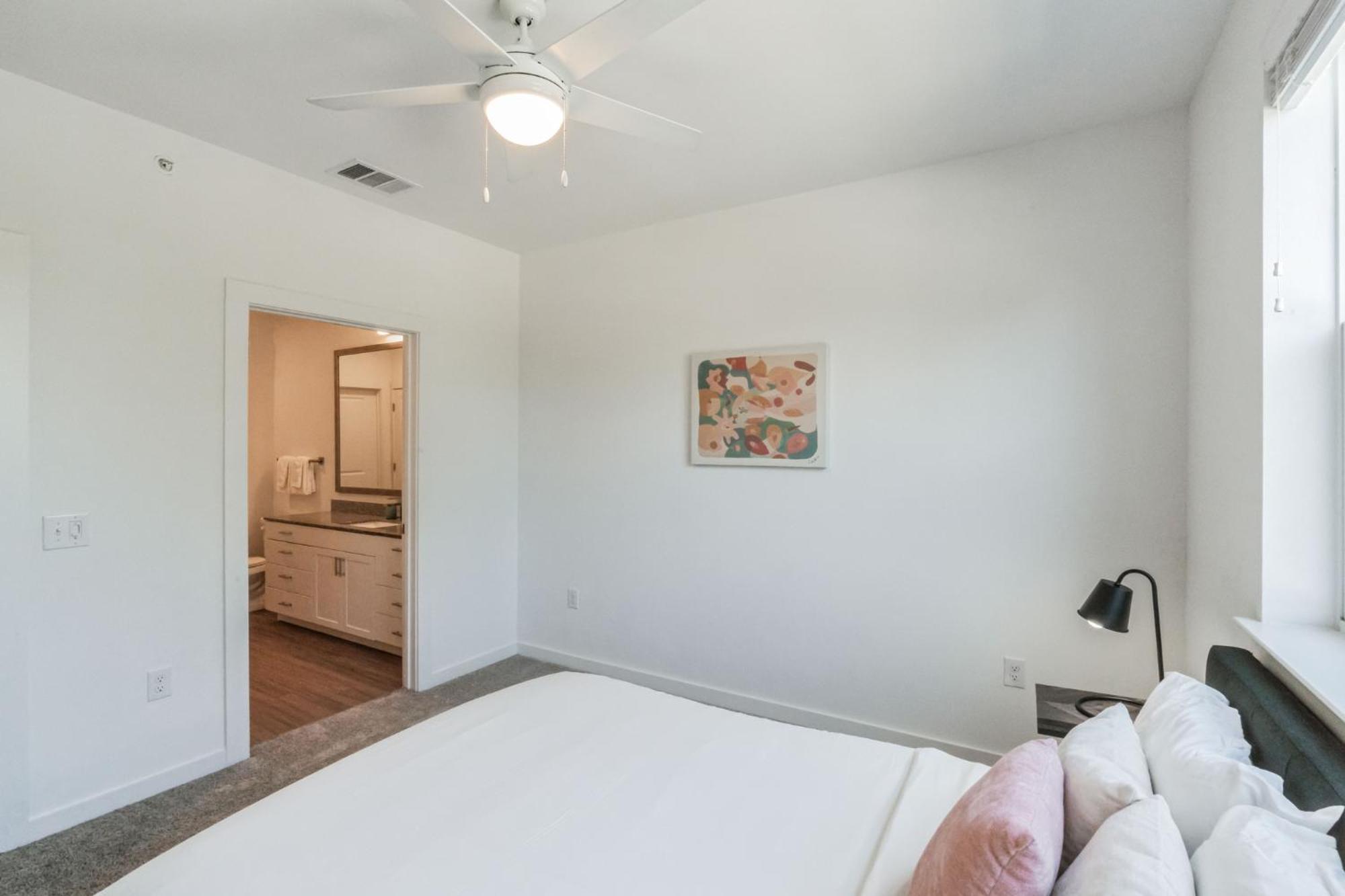 Spectra Parks 8206, Modern 2br Apartment Austin