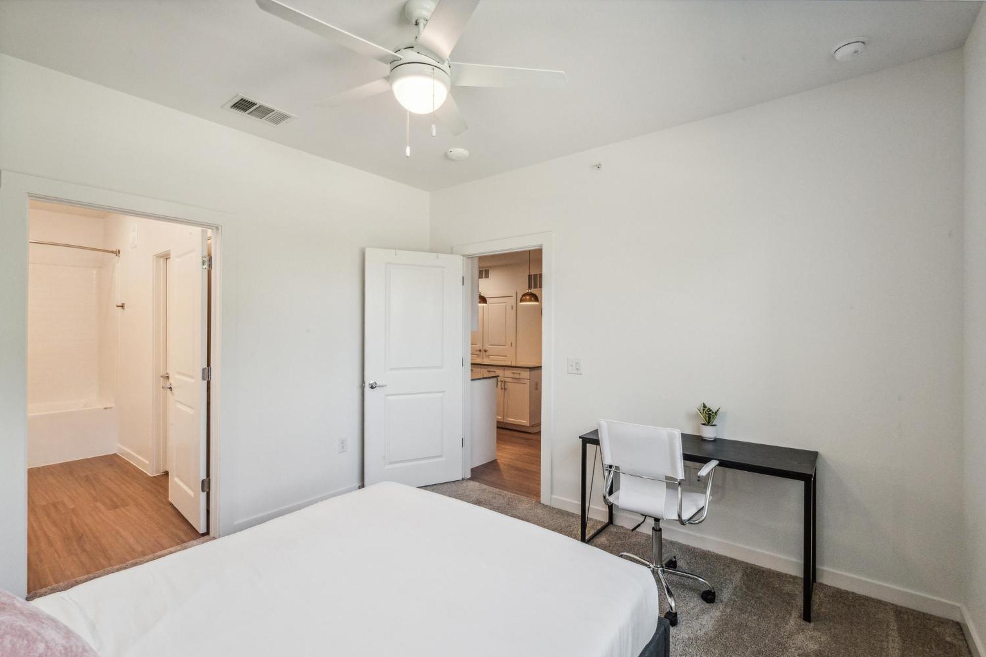 Spectra Parks 8206, Modern 2br *