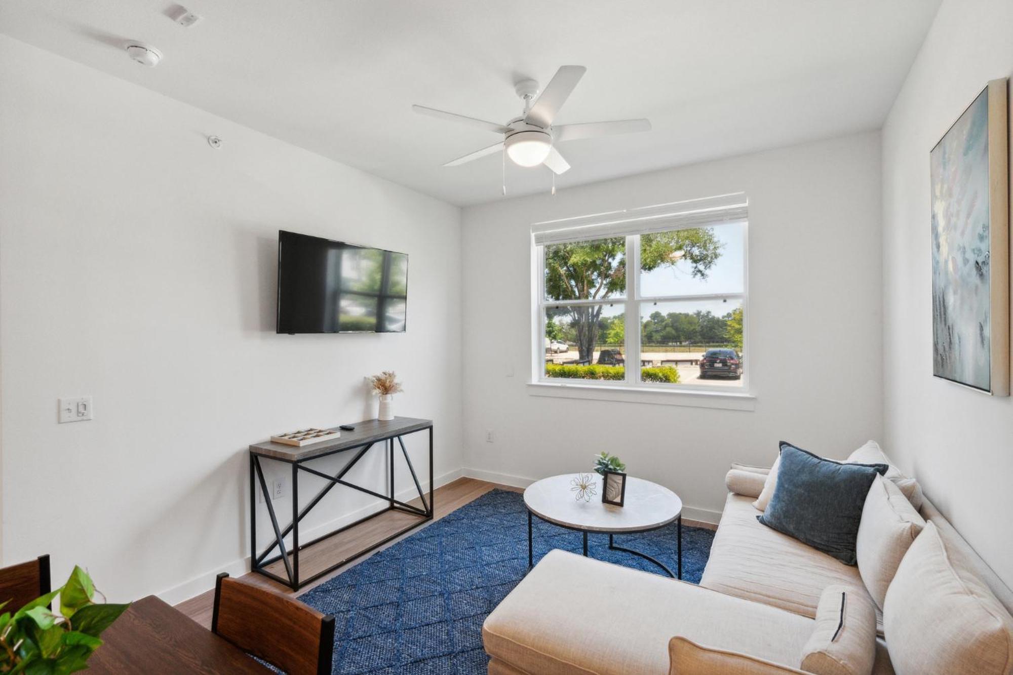 Spectra Parks 5106, Stunning Oasis Apartment *