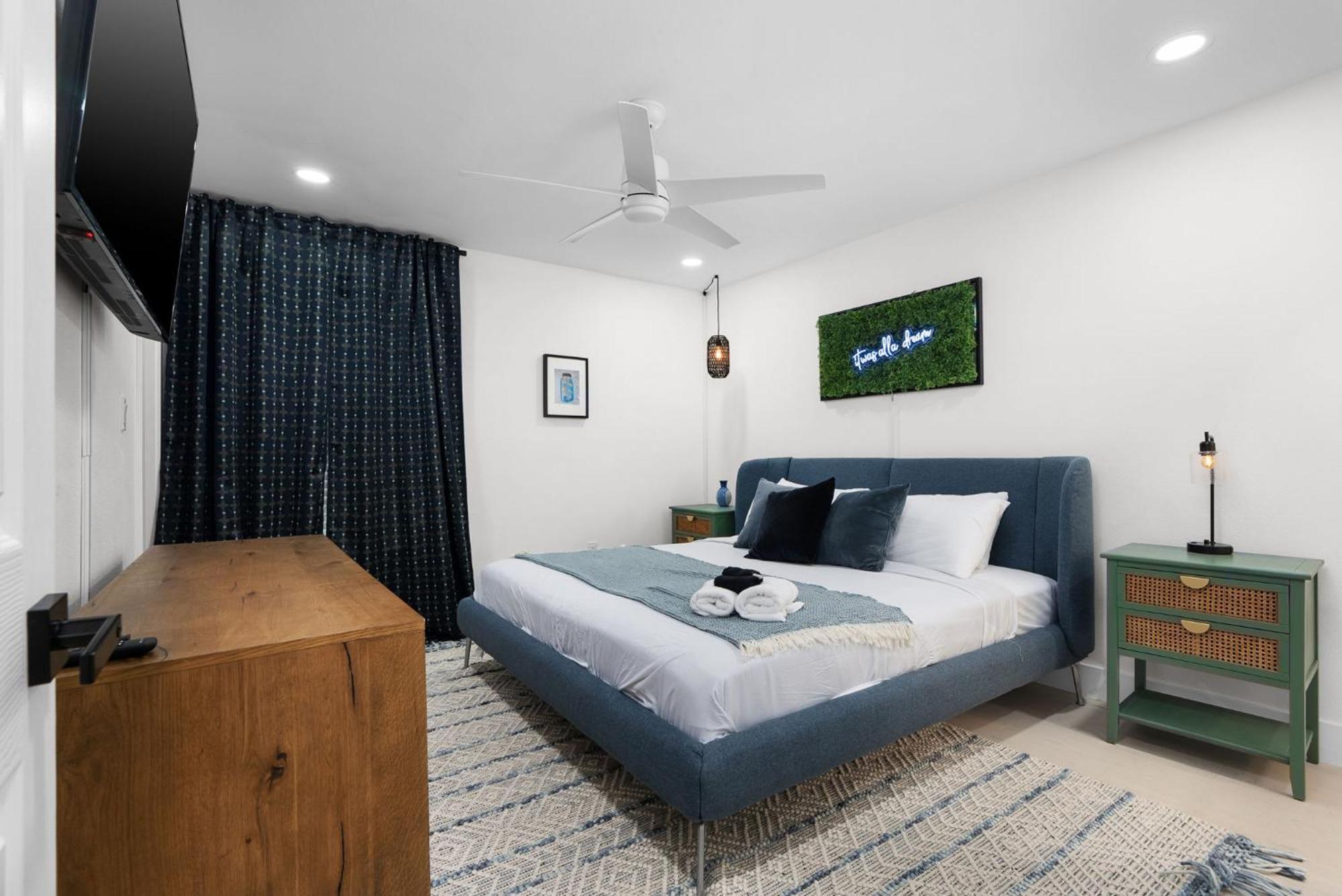 Modern 4br House 10 Minutes To Downtown Holiday home Austin