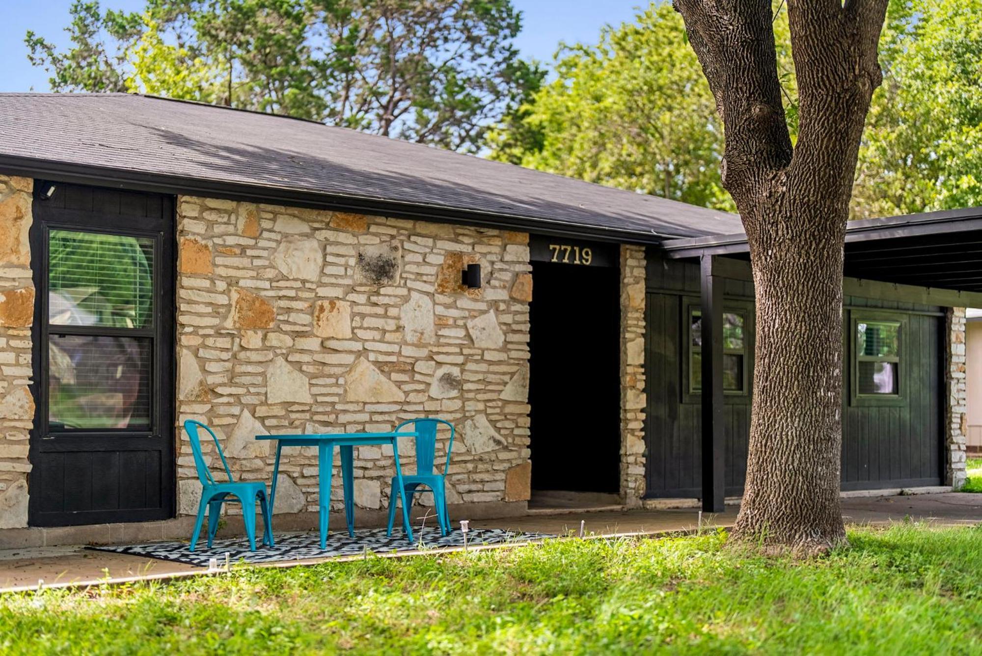 Modern 4br House 10 Minutes To Downtown