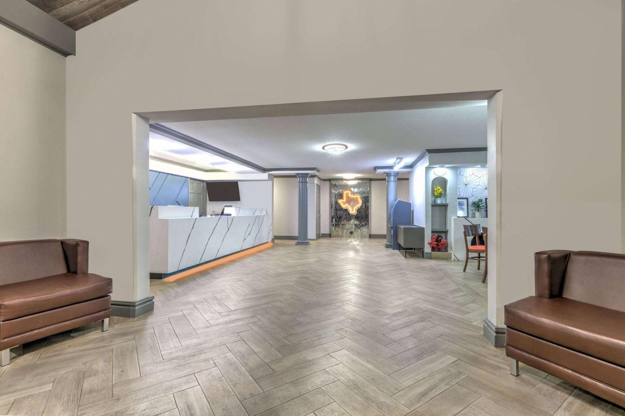 Baymont By Wyndham Area Austin
