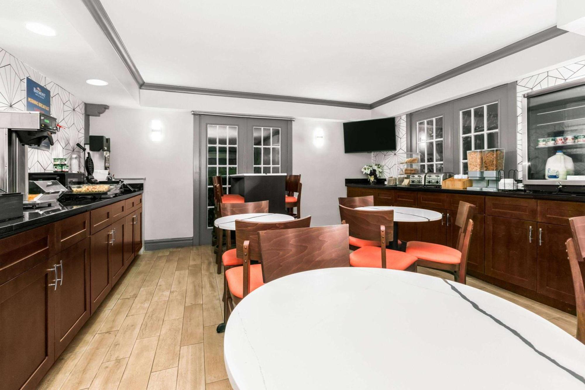 Hotel Baymont By Wyndham Area 3*
