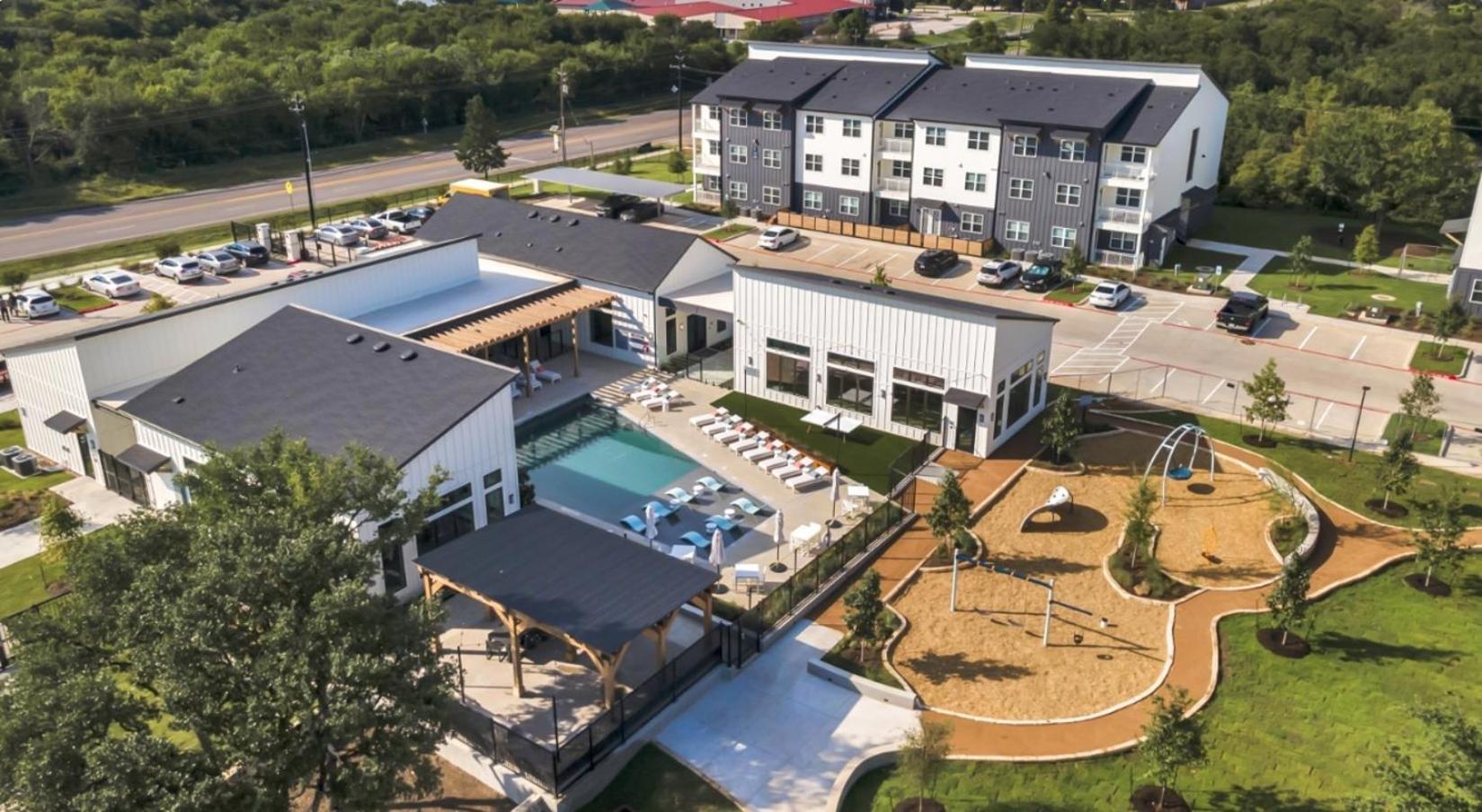 Spectra Parks 5106, Stunning Oasis Apartment *