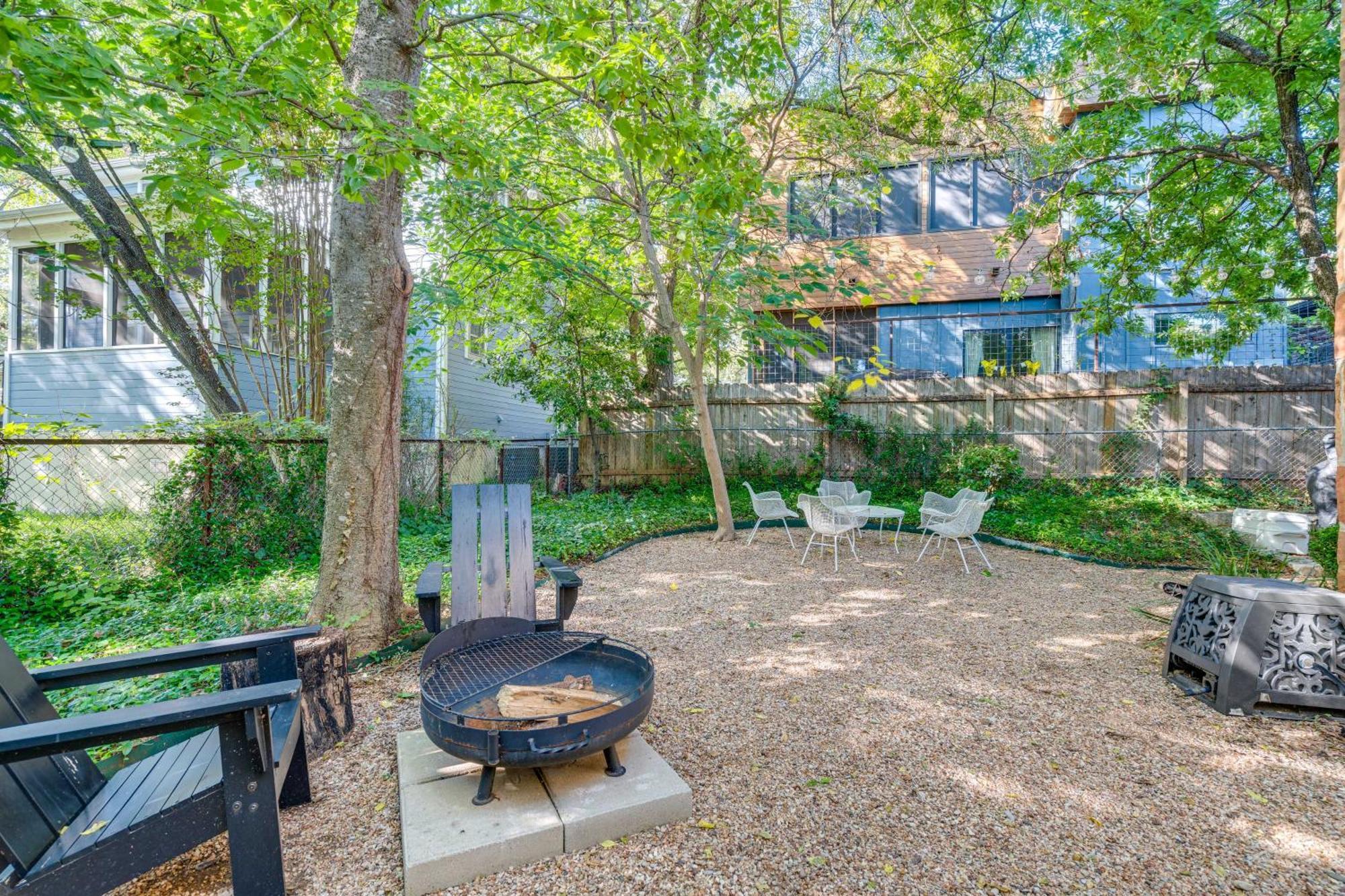 Pet-friendly About 4 Mi To Downtown!