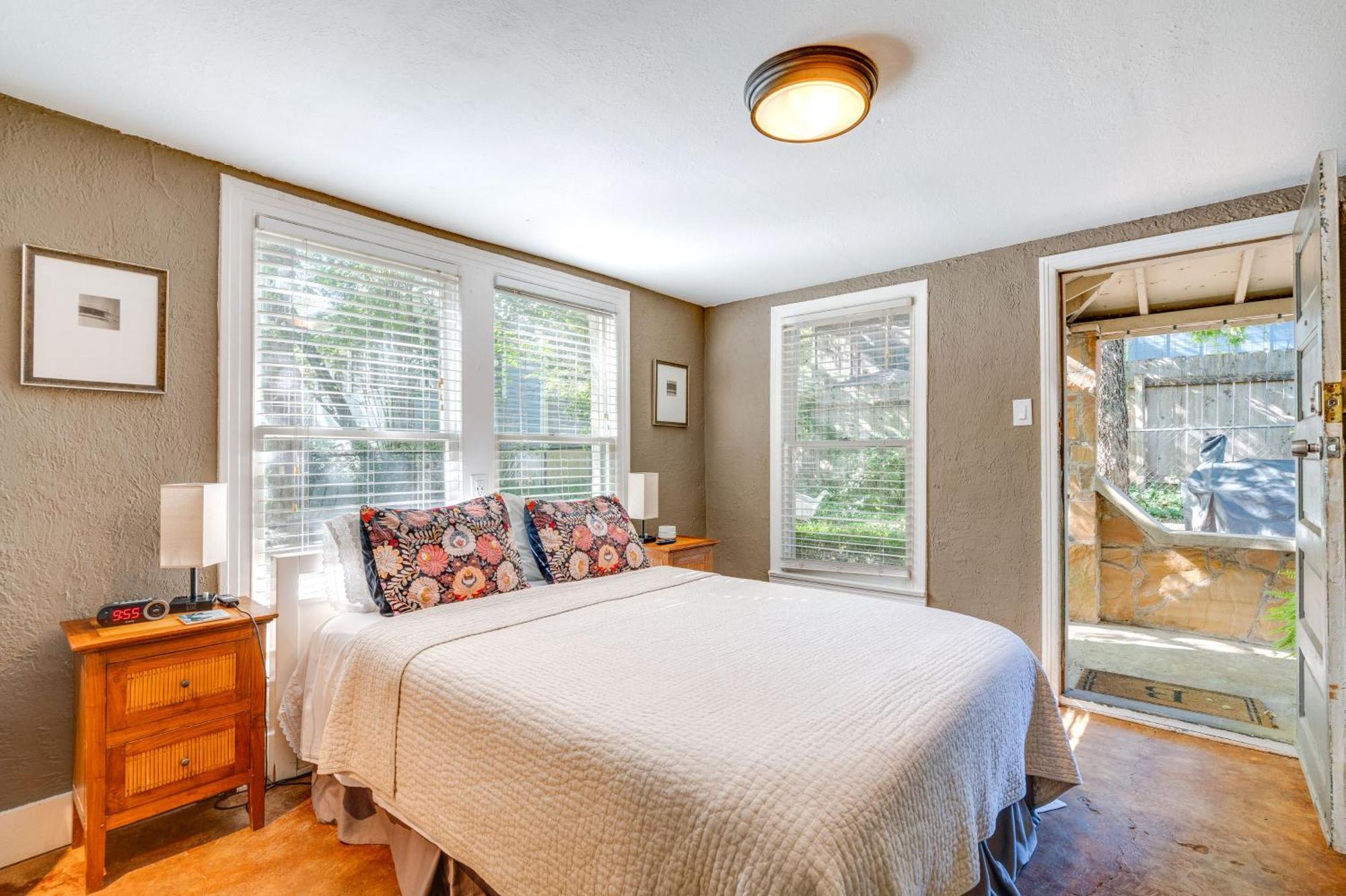 Pet-friendly About 4 Mi To Downtown! * Austin