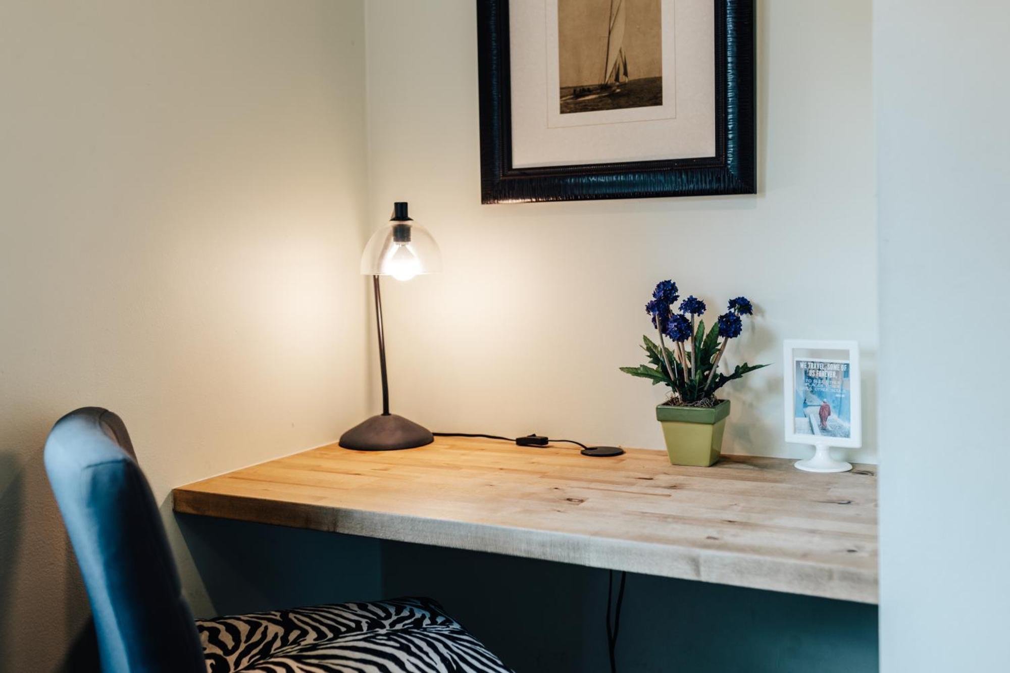 Relax By The Pool, Gather In Yard, Walk To 6Th St & Dtwn'S Top Eateries Holiday home *