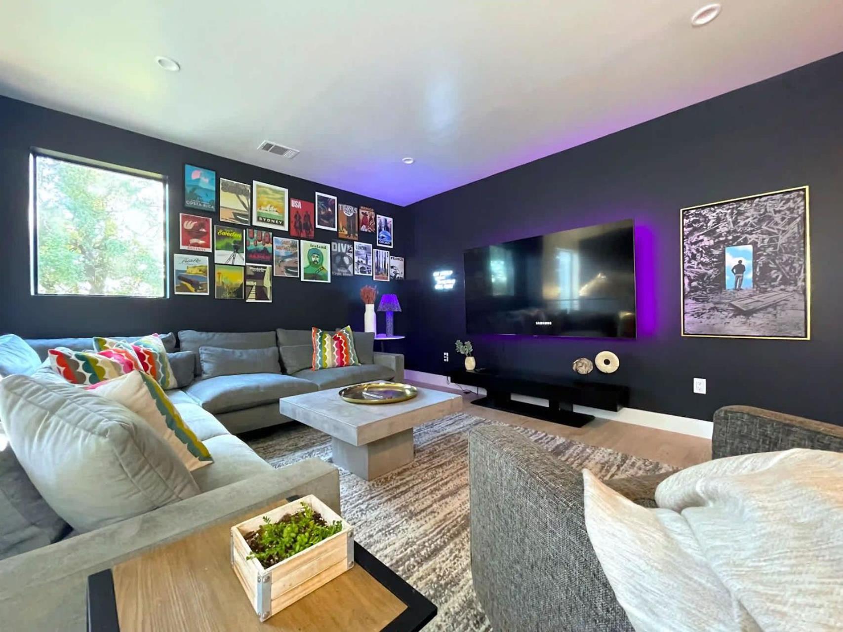 Holiday home Eastside Mansion With Pool - Rainey St - 7 Min Drive