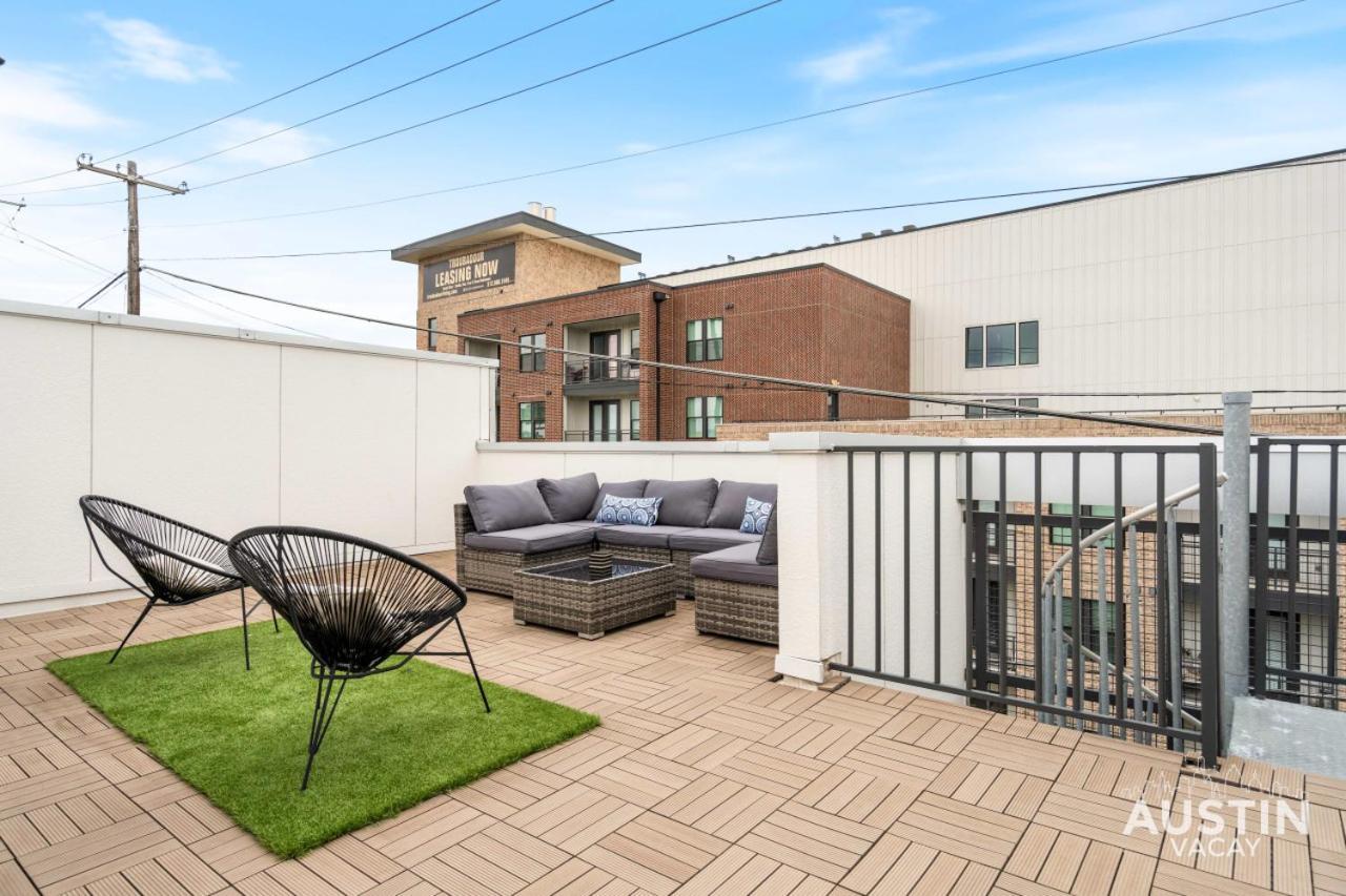 Urban Oasis 1 Mile From Ut Garage And Rooftop Holiday home Austin
