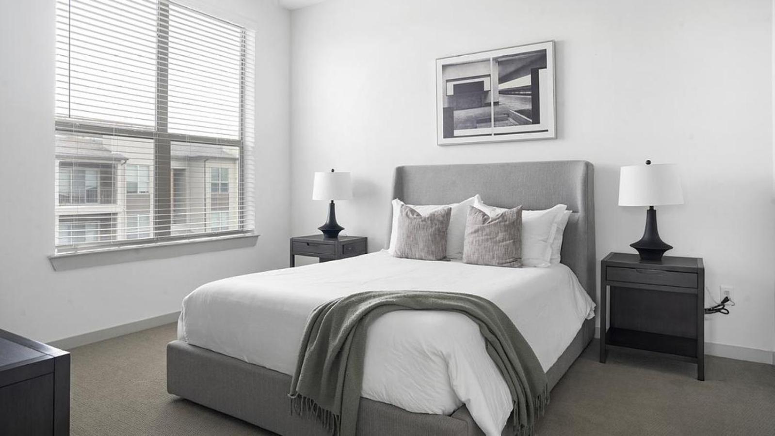 Landing At The Haywood - 2 Bedrooms In Slaughter Creek Apartment