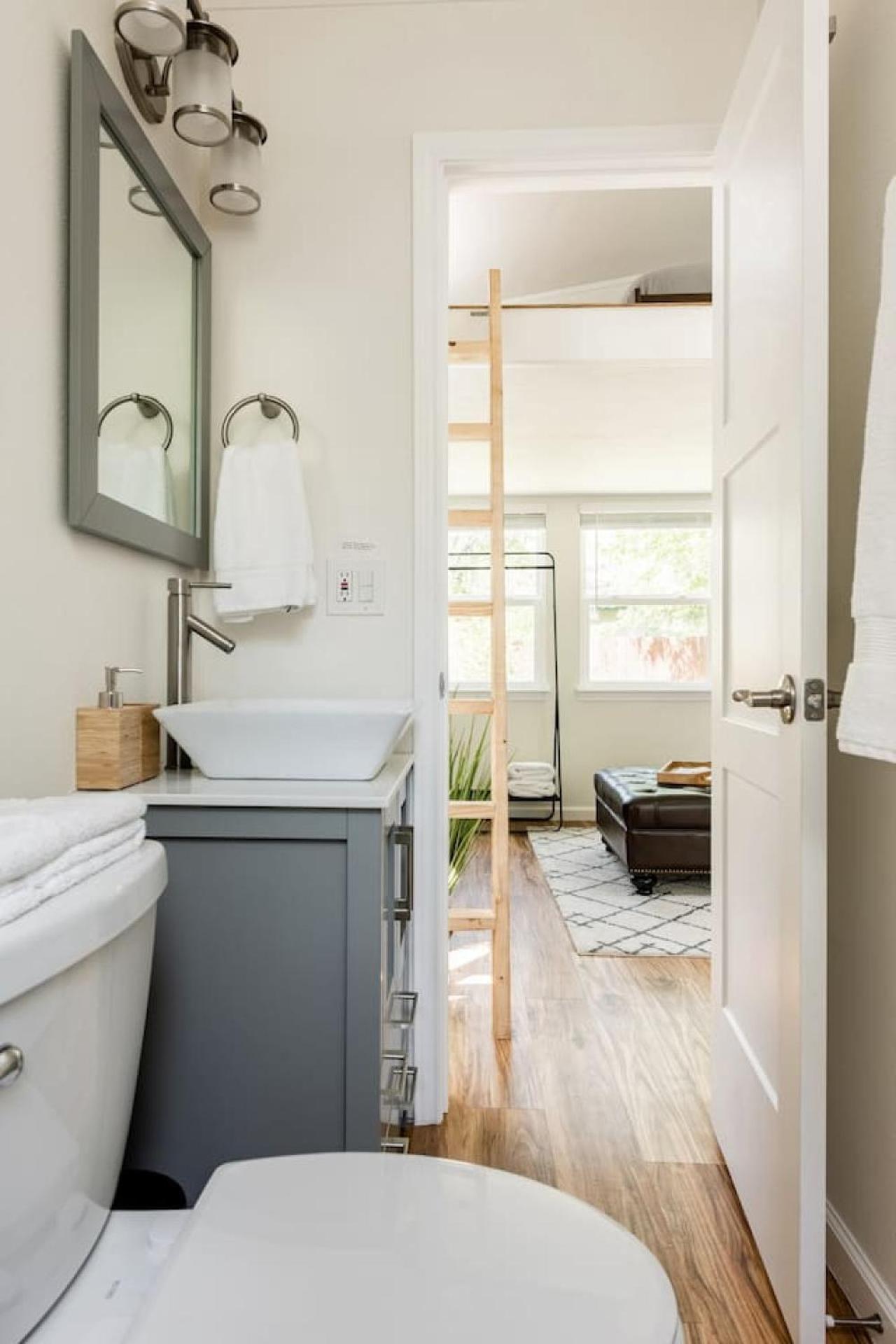 Charming, Cozy Tiny Gem With Hot Tub And Trail Access Apartment *