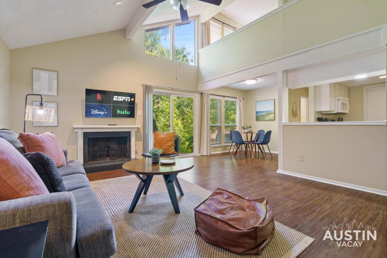 Spacious Atx With Private Deck And Essentials * Austin
