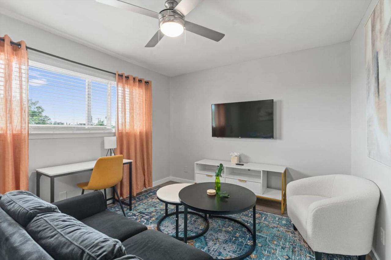 Apartment Mins 2 Dwntown - Private Retreat - Cove